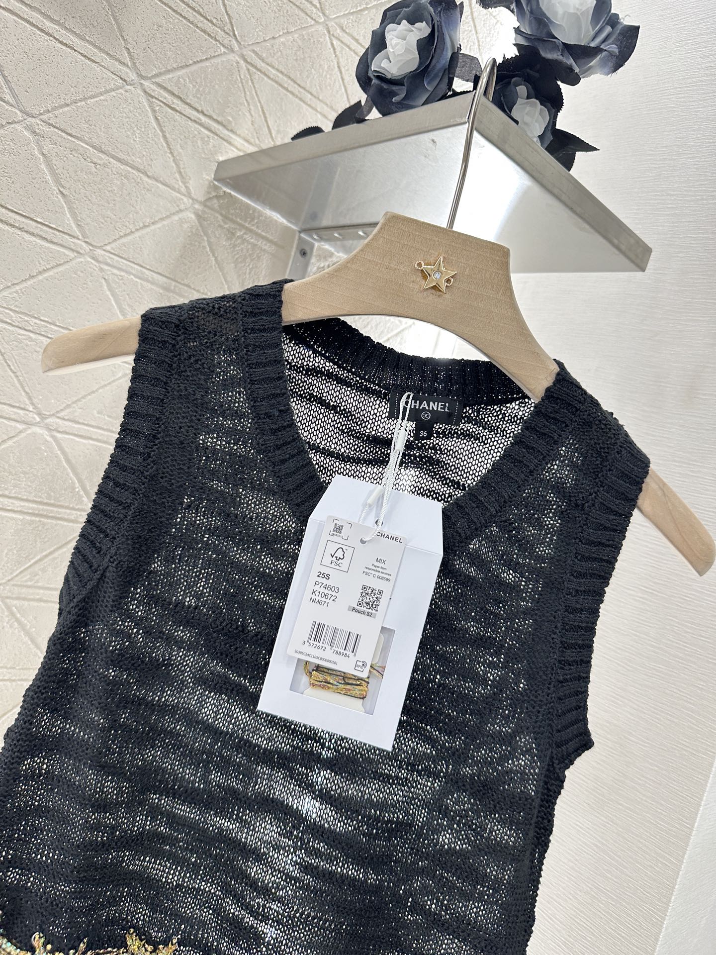 C*♥2025 new product Embroidered knitted vest