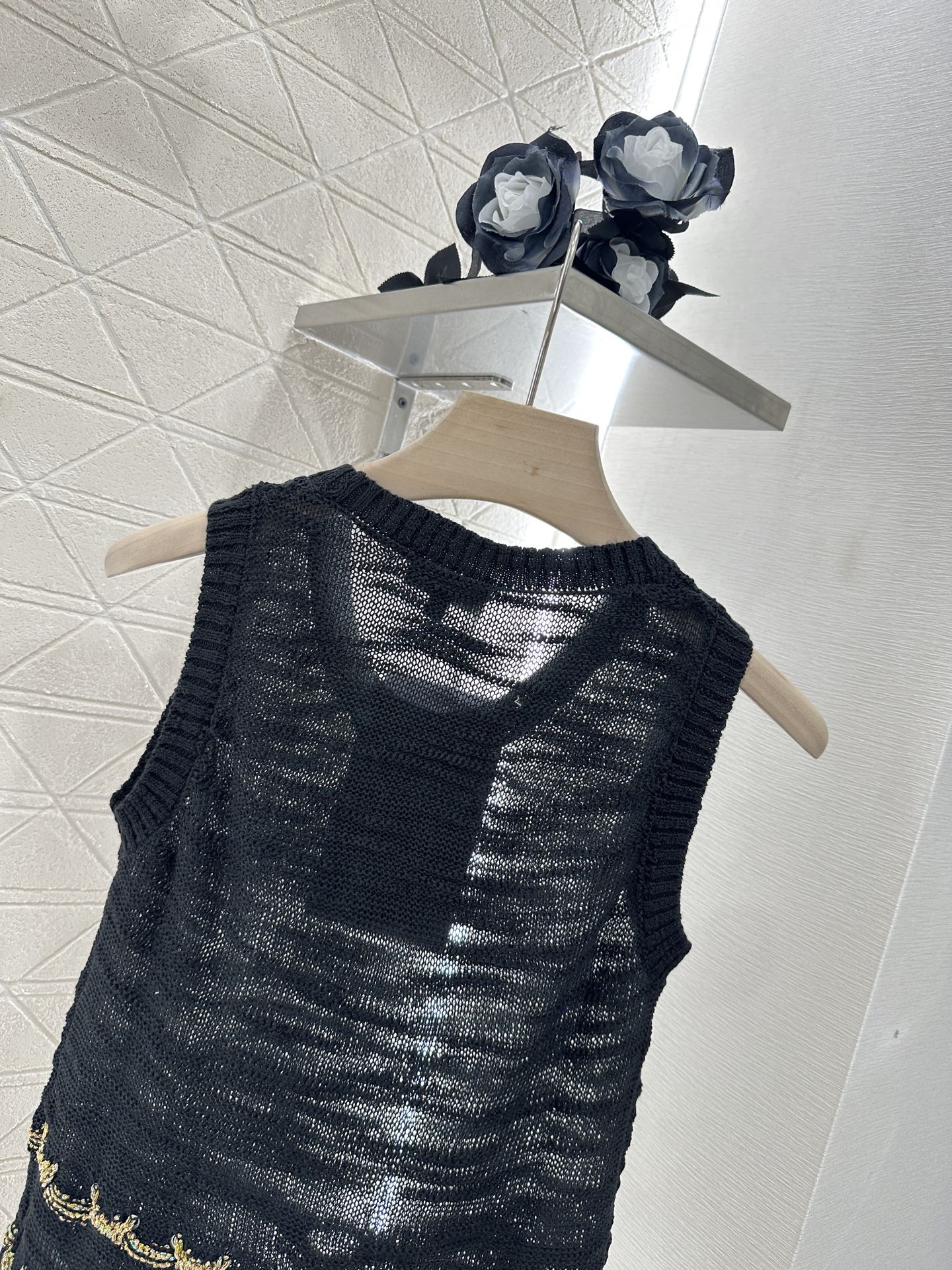 C*♥2025 new product Embroidered knitted vest