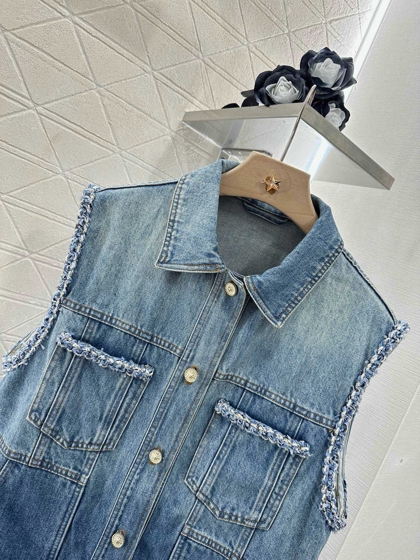 C*♥2025 new product Denim vest shorts set