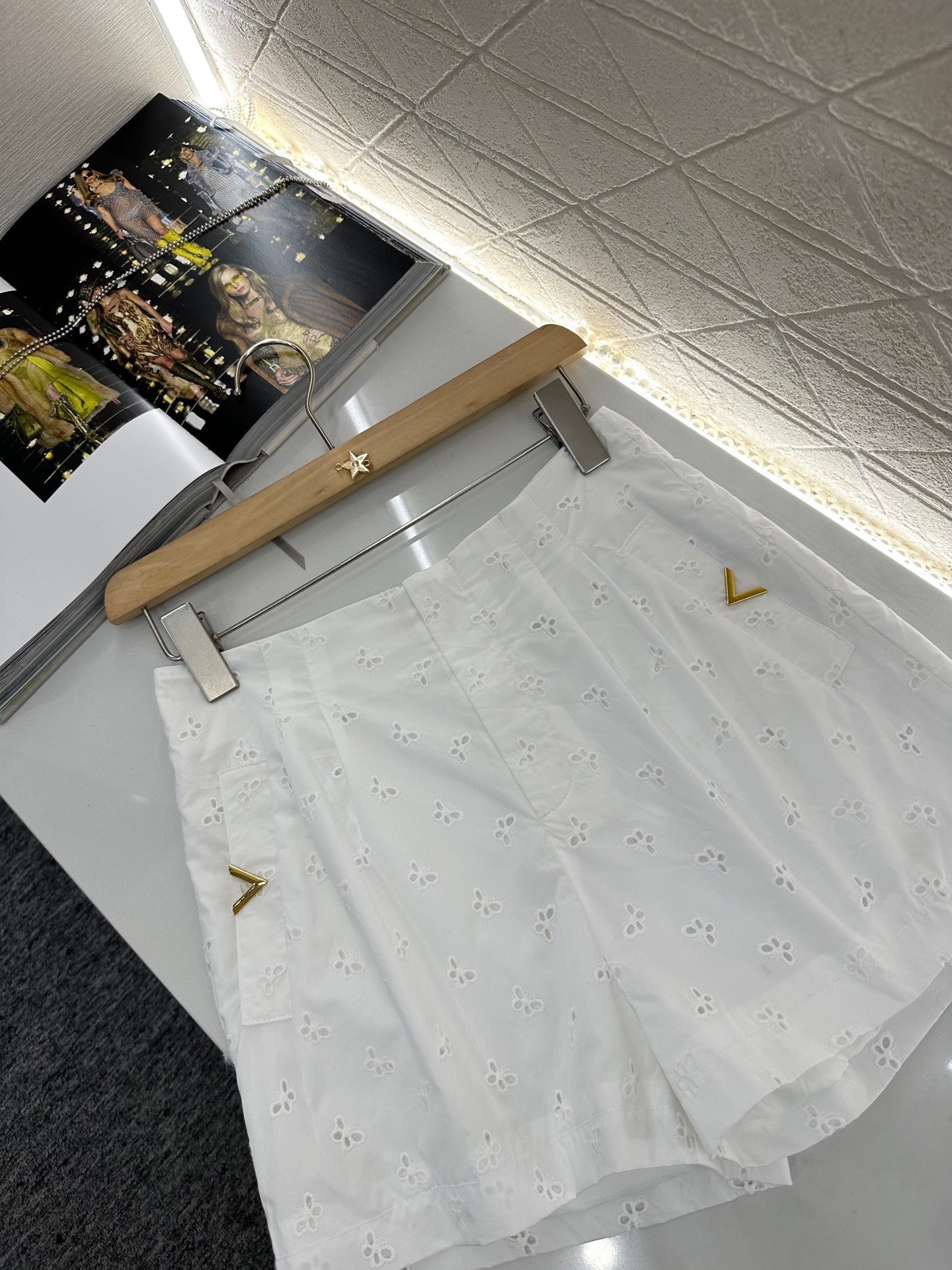 V*♥2025 new products Shirt and shorts set