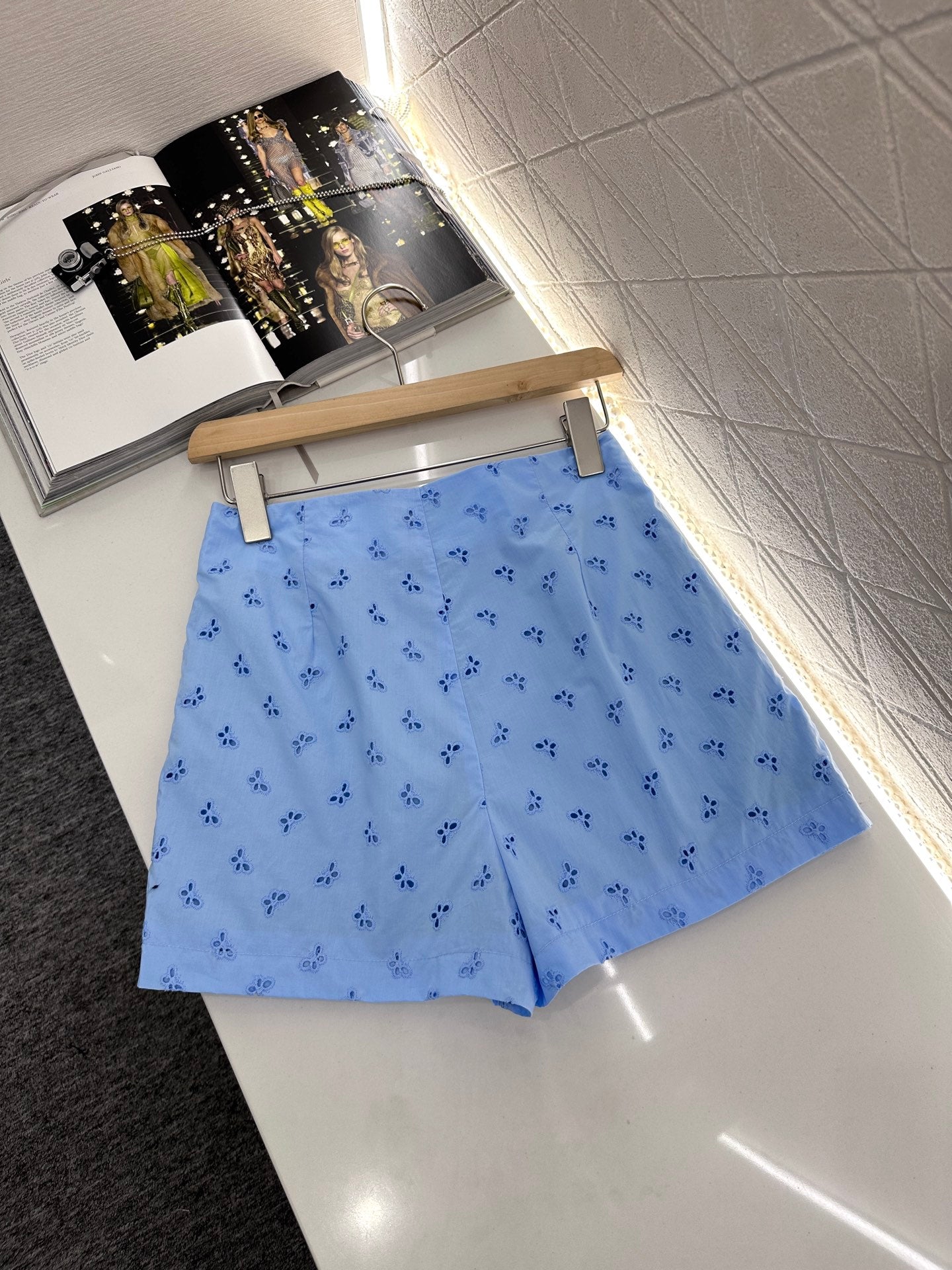 V*♥2025 new products Shirt and shorts set