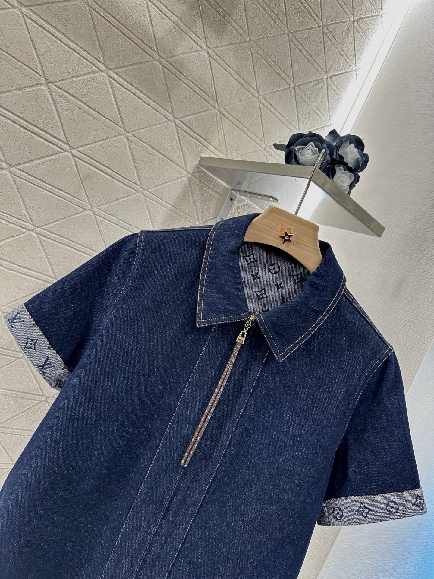 Louis*♥2025 new products Jacket and shorts set