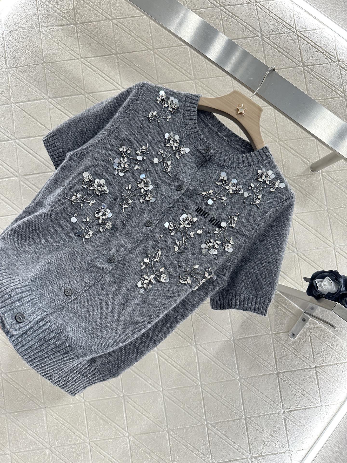 Mi*mi*♥2025 new products Cotton tops