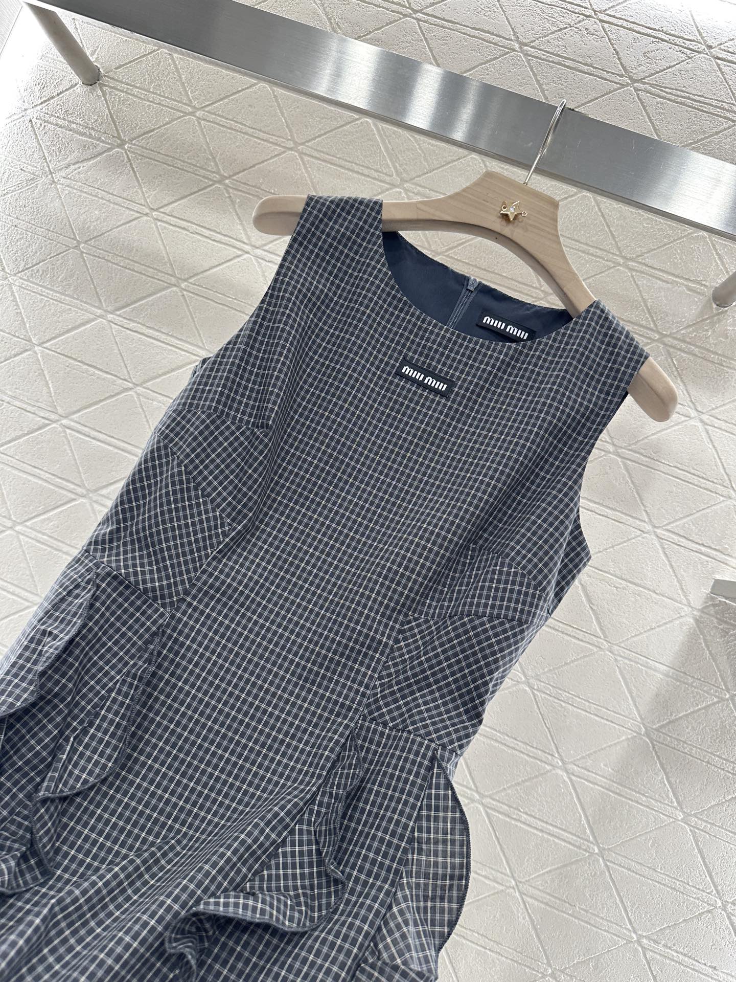 Mi*mi*♥2025 new product Plaid lace vest skirt