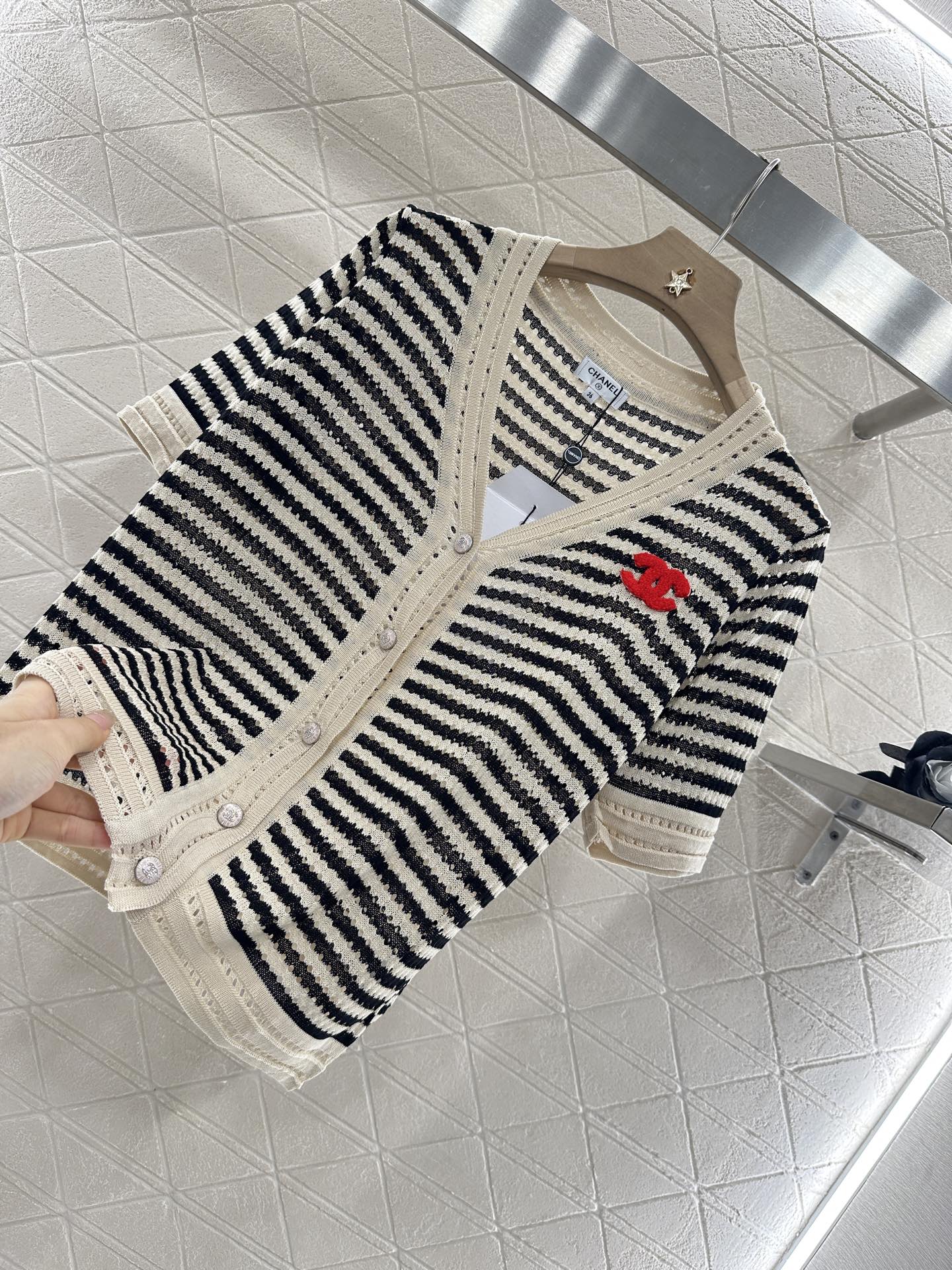 C*♥2025 new product Knitted short-sleeved cardigan
