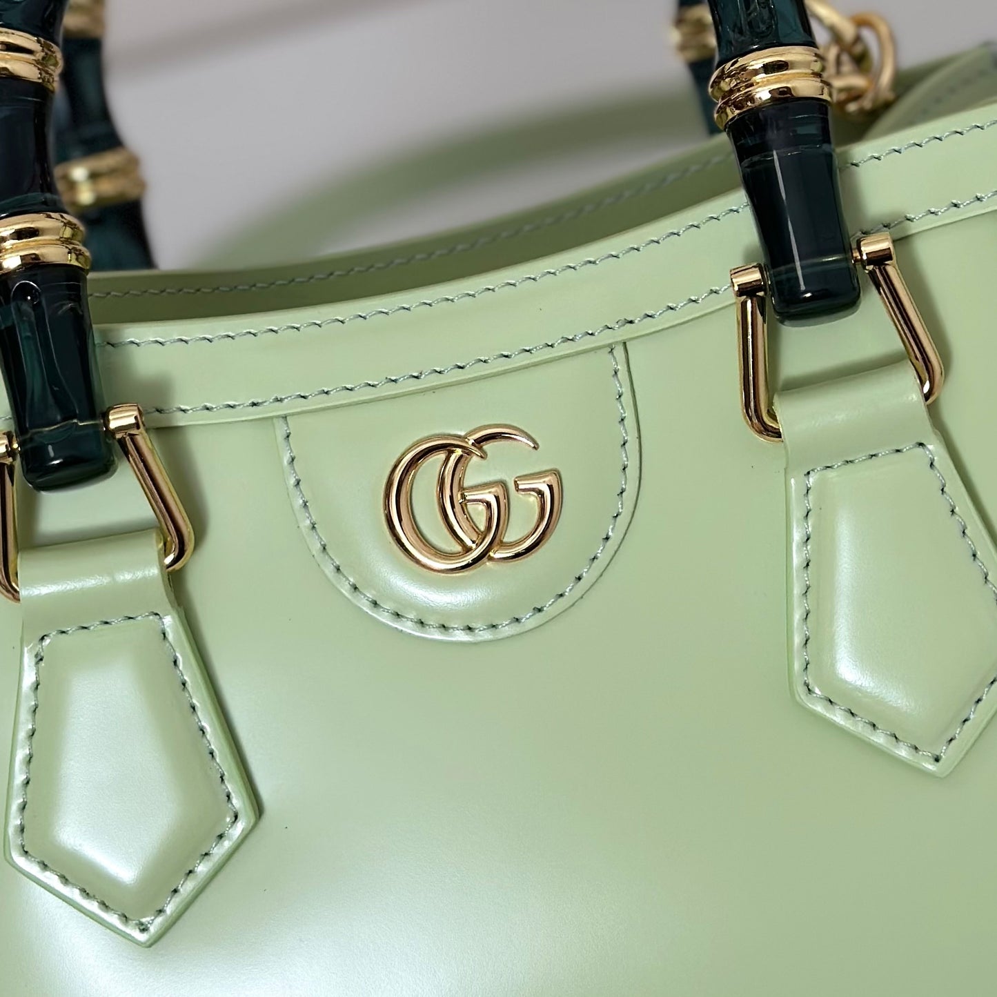 High quality 💯 ladies bag