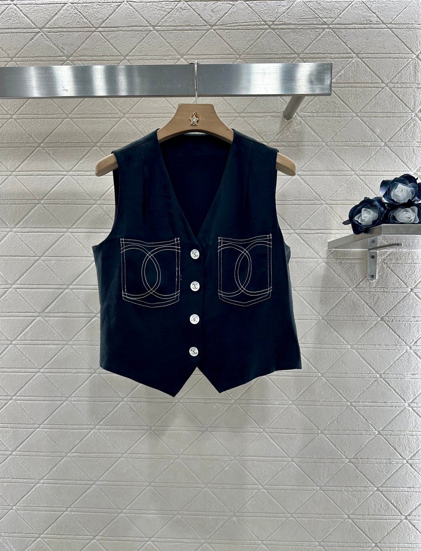 C*♥2025 new product Double C vest shorts set