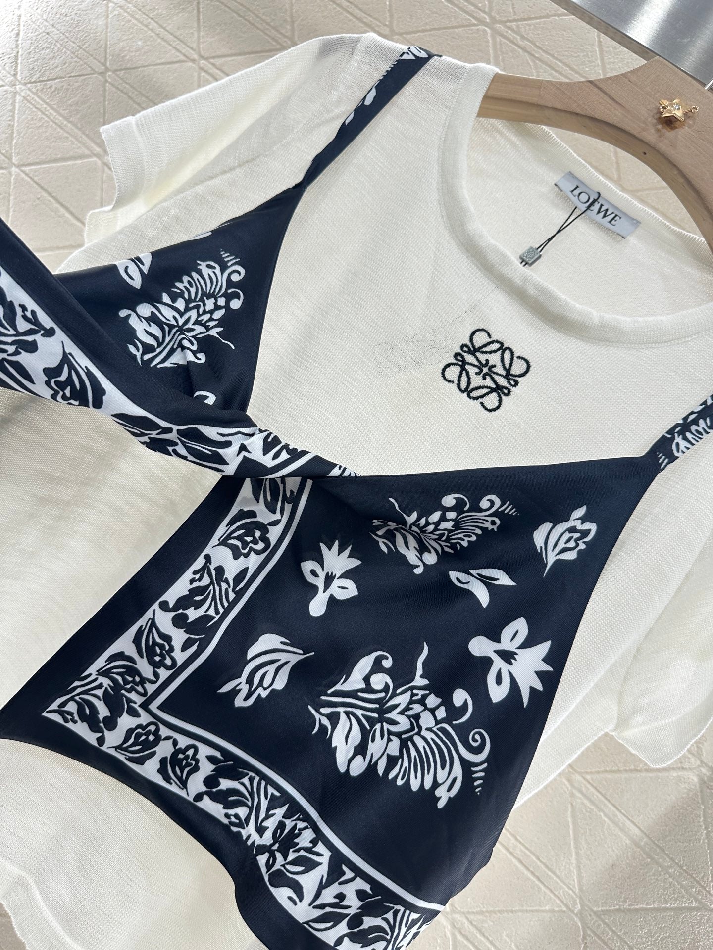 L*♥2025 new product Printed knitted top