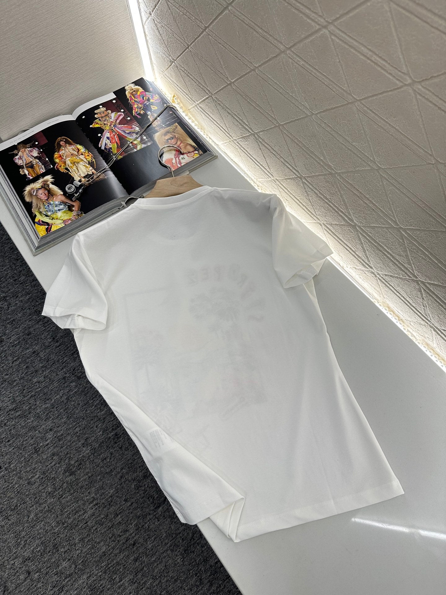 D*♥2025 new products Holiday prints𝑇𝑒𝑒