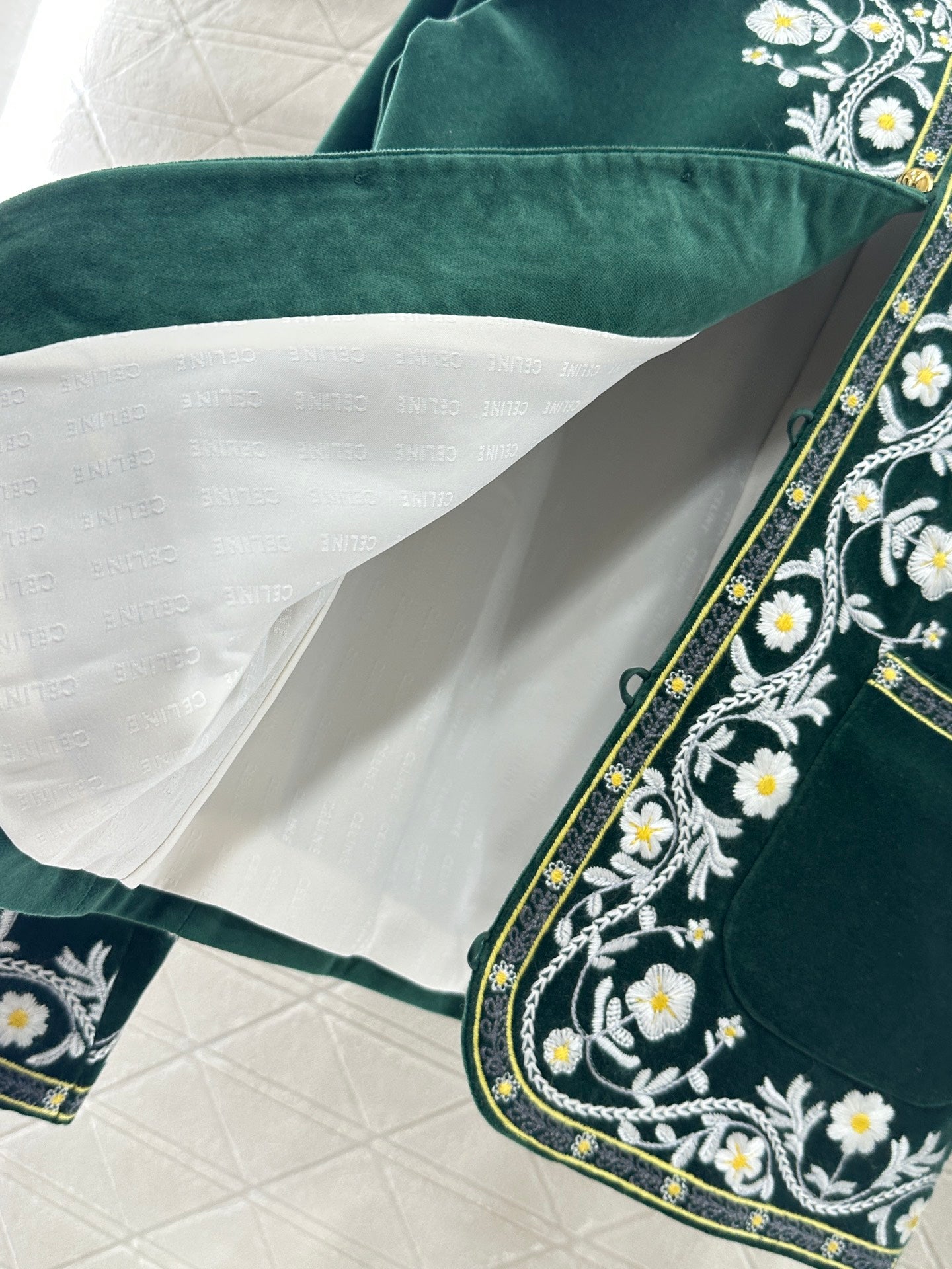 C*♥2025 new product Velvet embroidered jacket