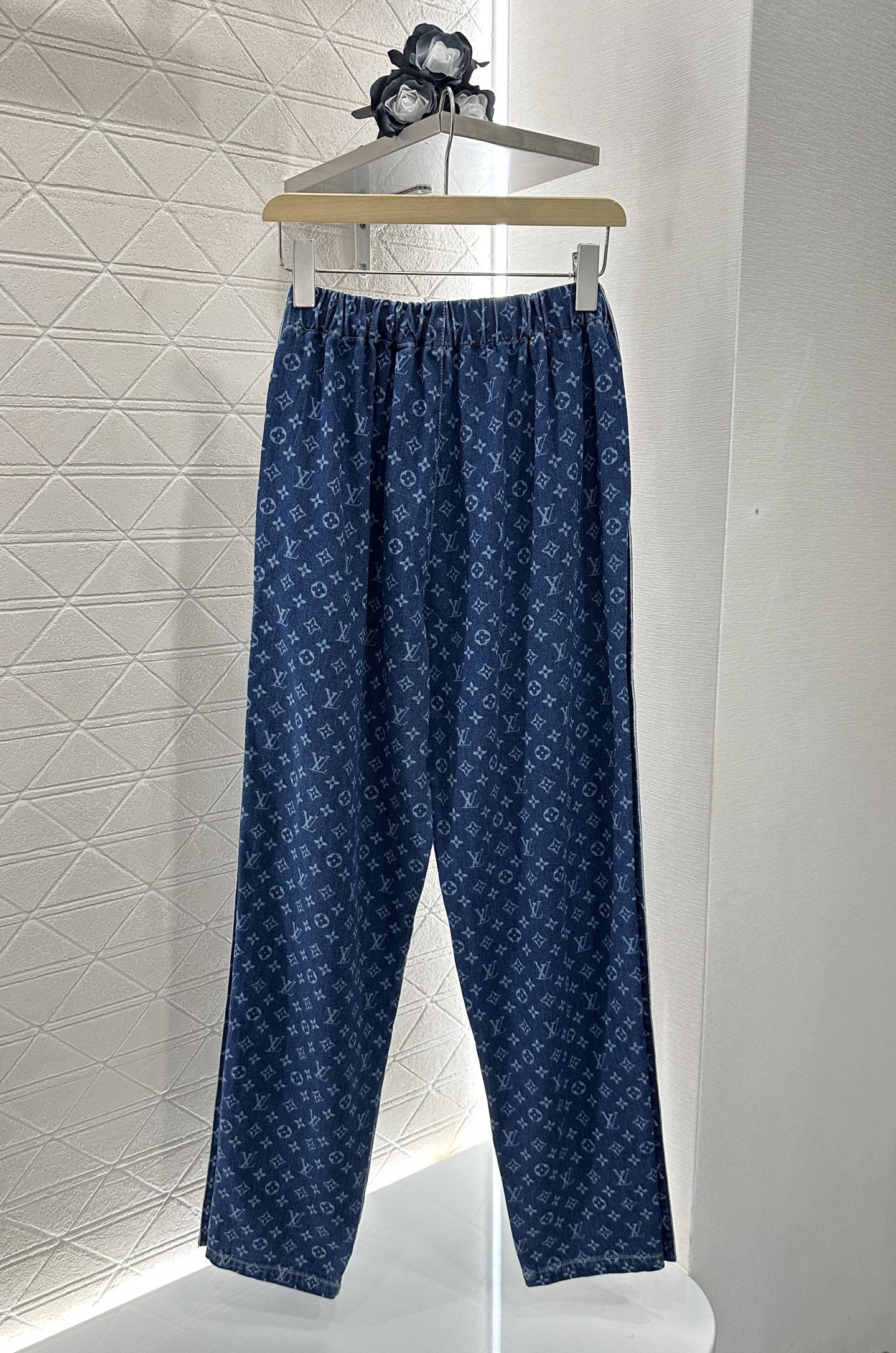 L*♥2025 new products Shirt and jeans trousers set