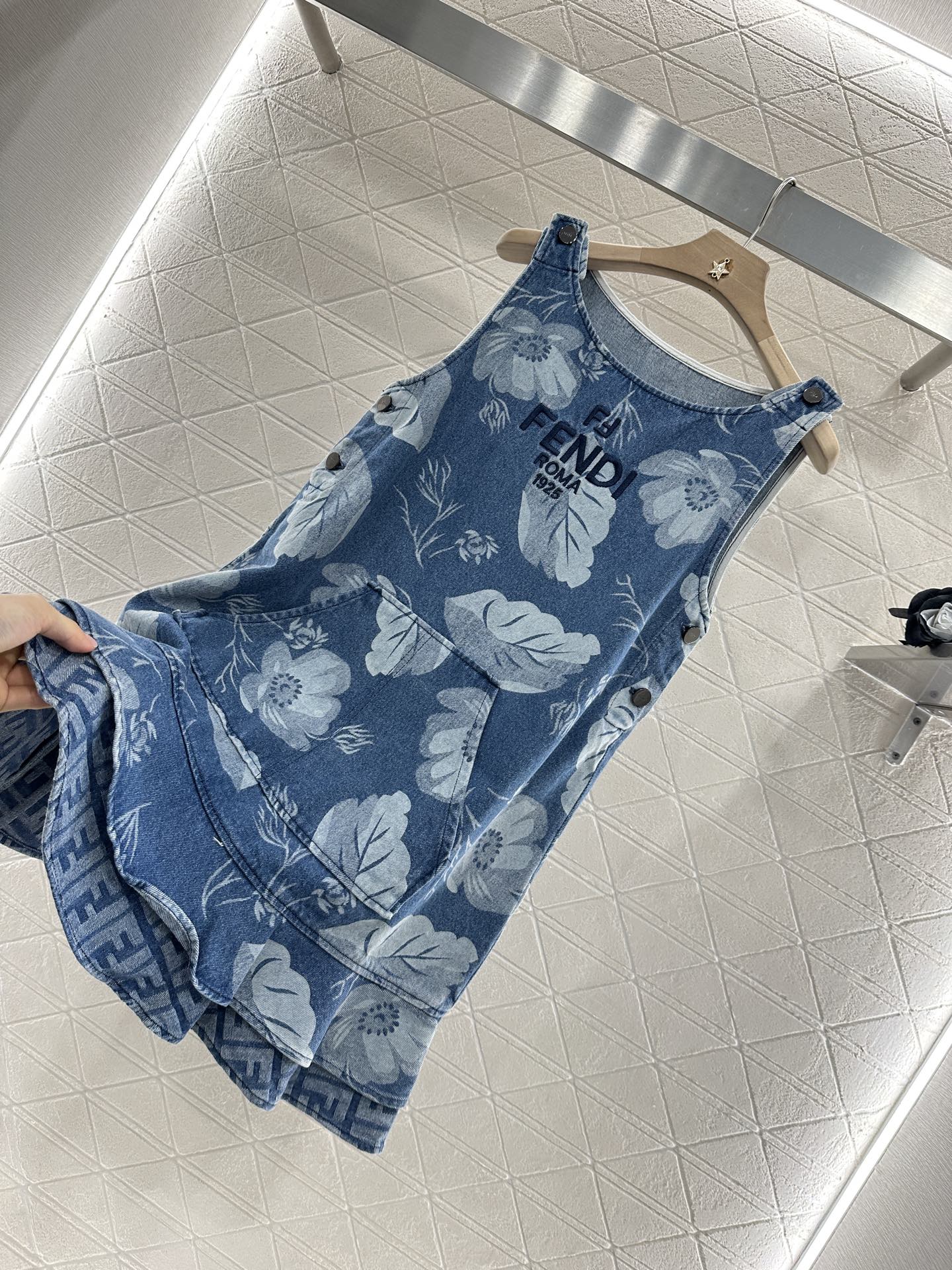 F*♥2025 new product Fishtail vest dress