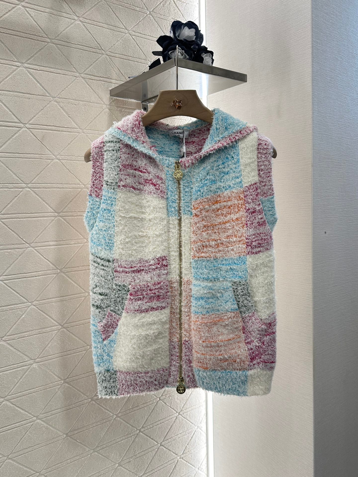 C*♥2025 new product Hooded knitted vest