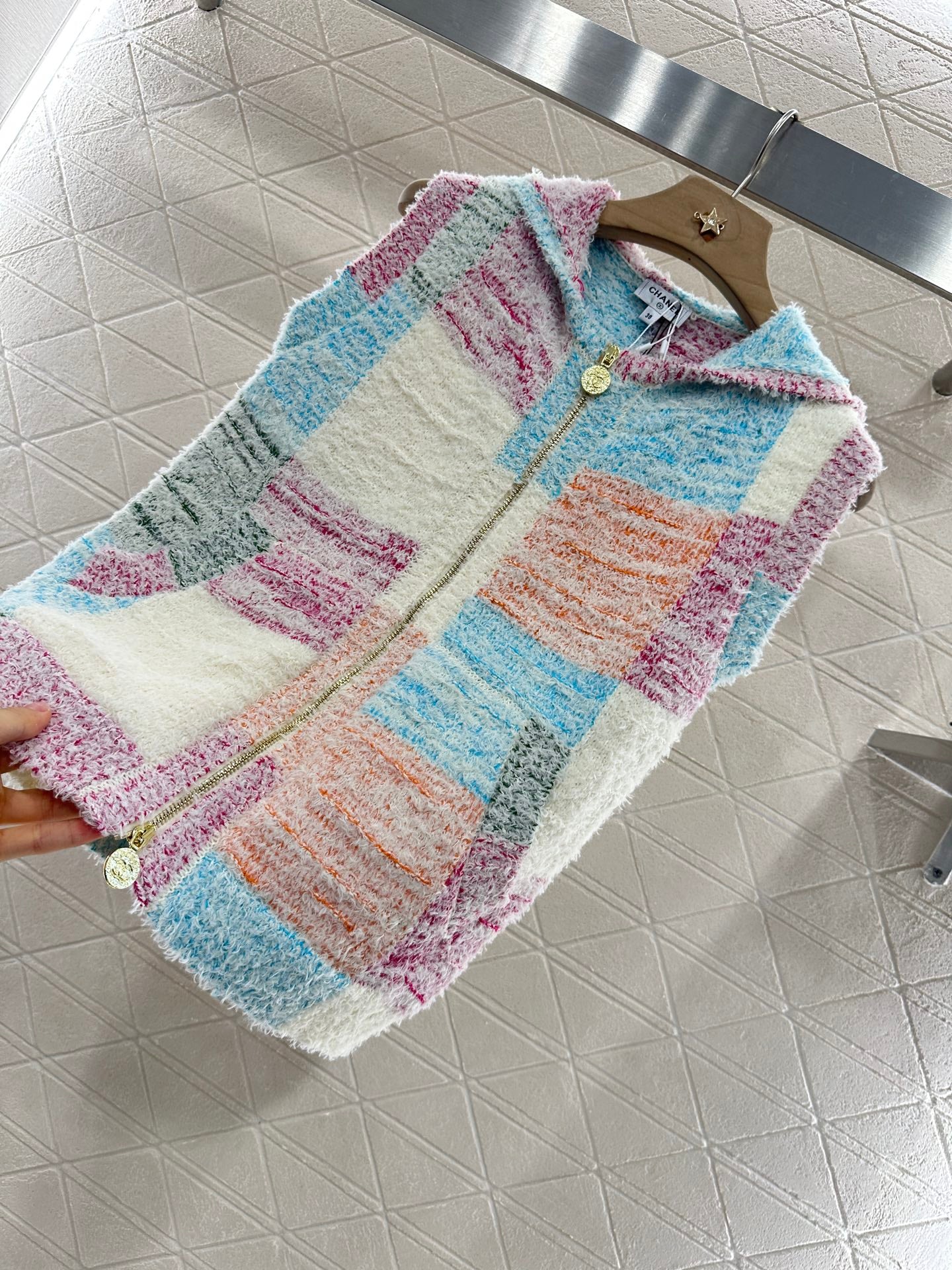 C*♥2025 new product Hooded knitted vest