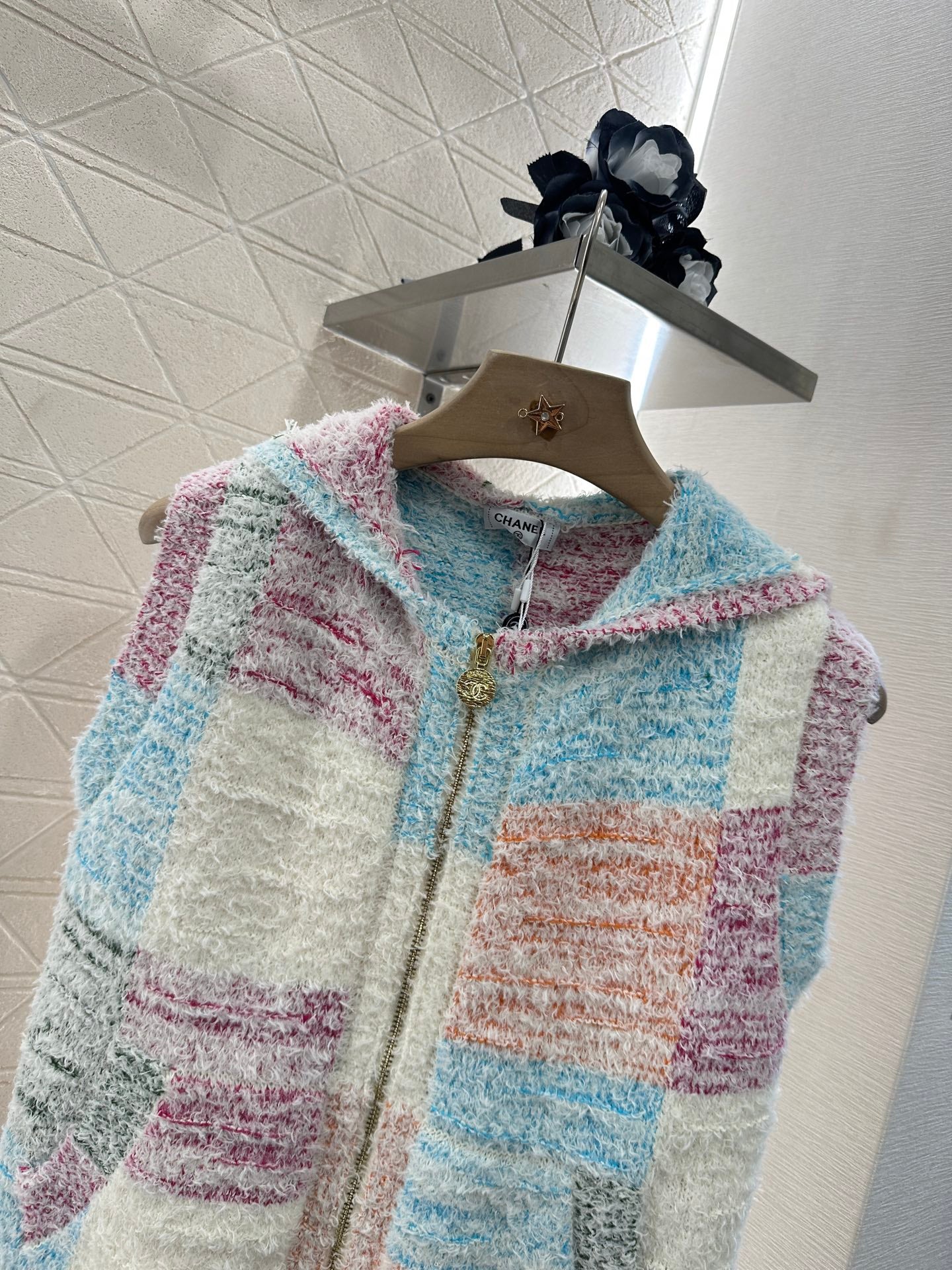 C*♥2025 new product Hooded knitted vest