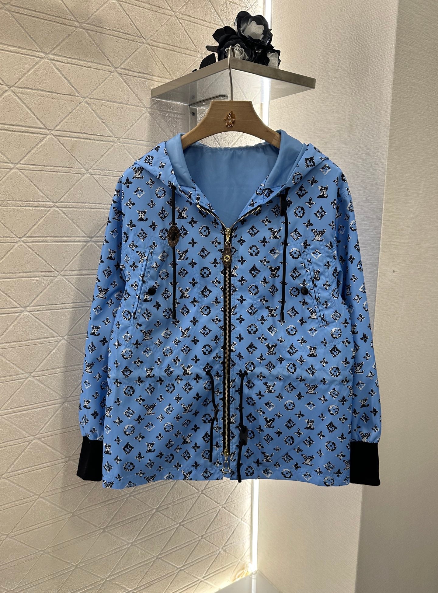 Louis *♥New Arrival Hooded Jacket and Shorts Set
