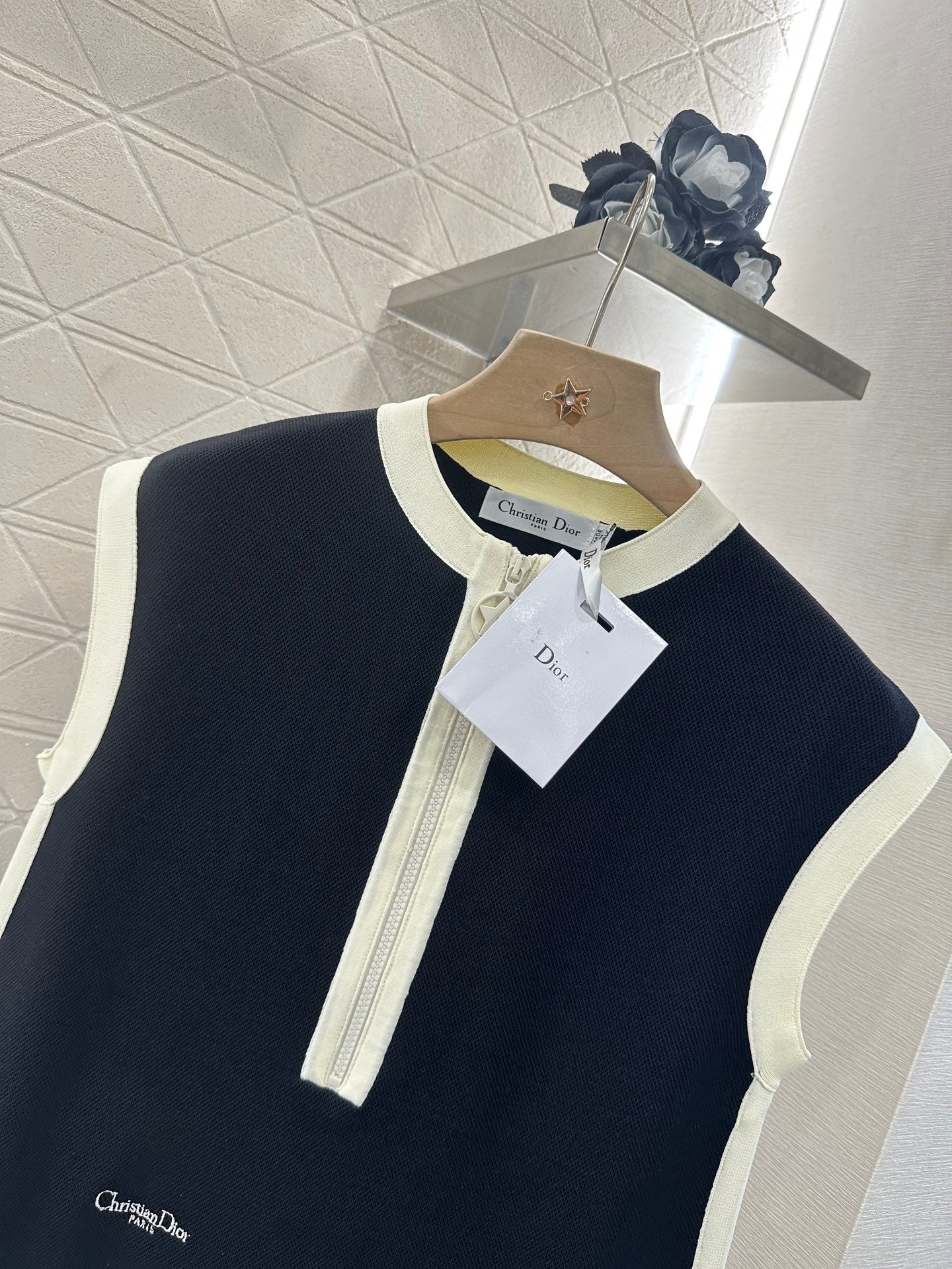 D*♥2025 new product Black and white vest dress