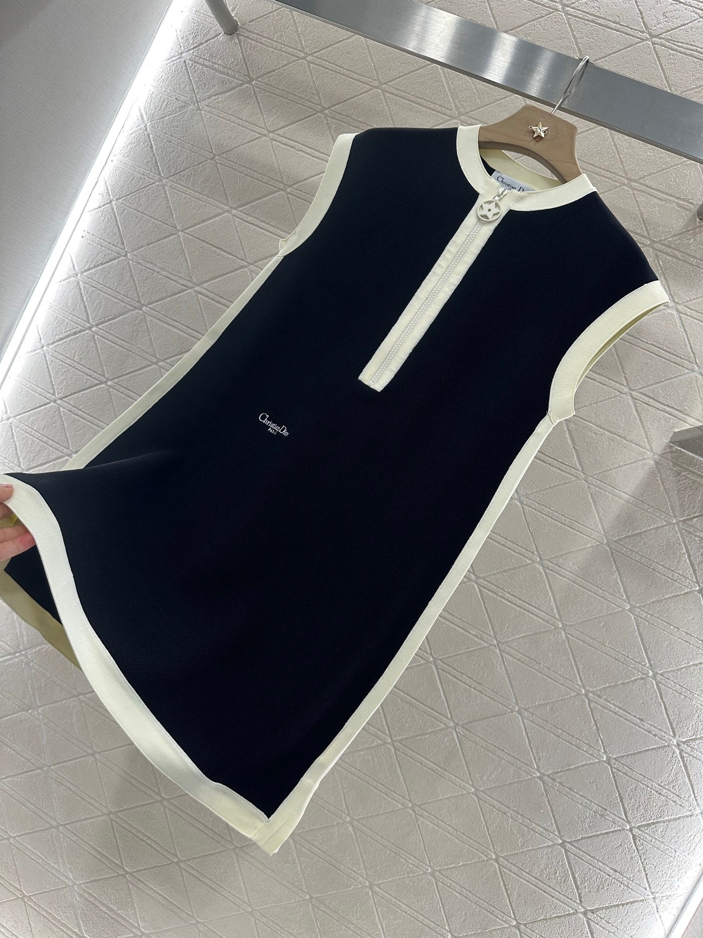 D*♥2025 new product Black and white vest dress