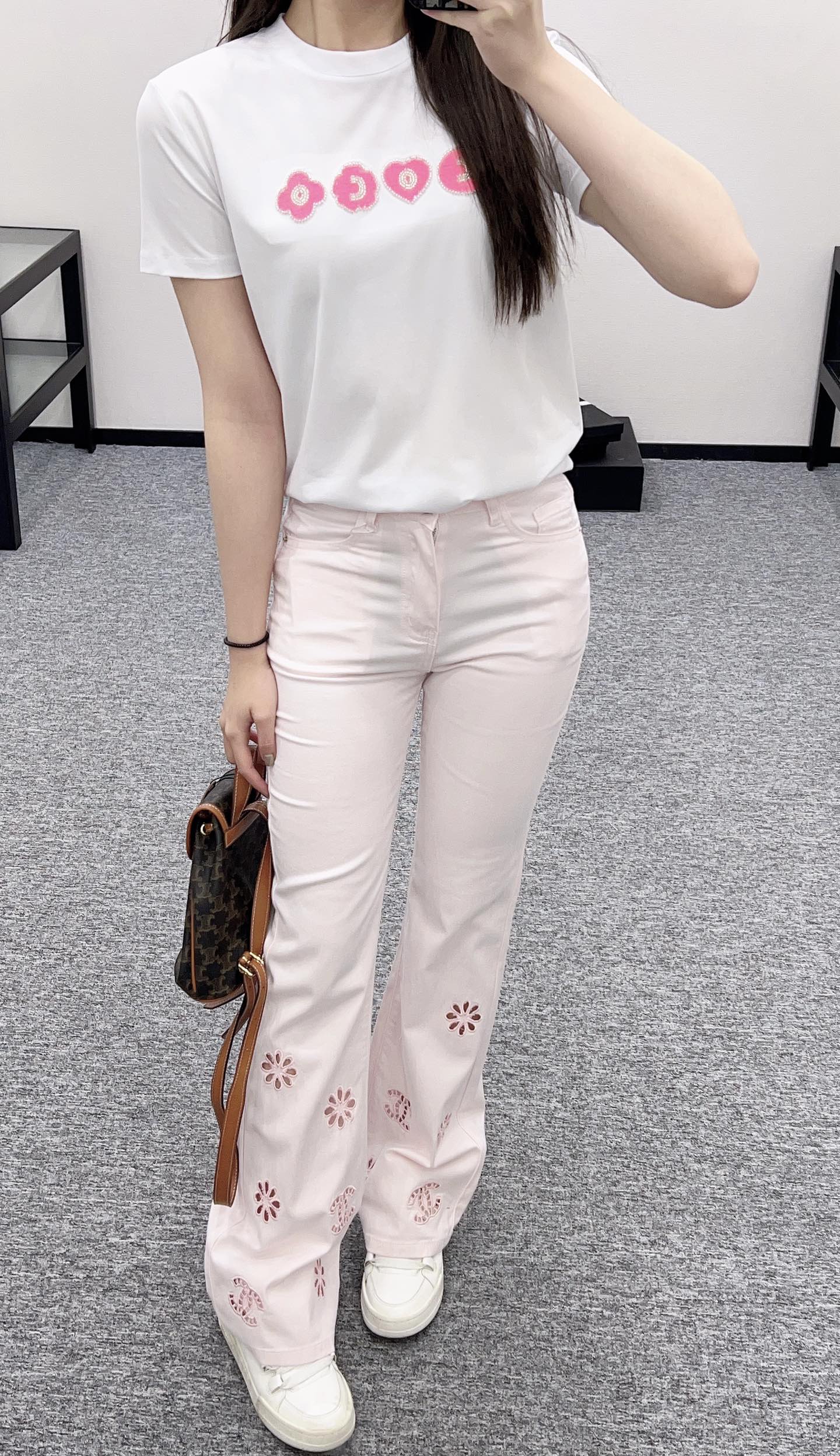 C*♥2025 new product Hollow embroidered jeans