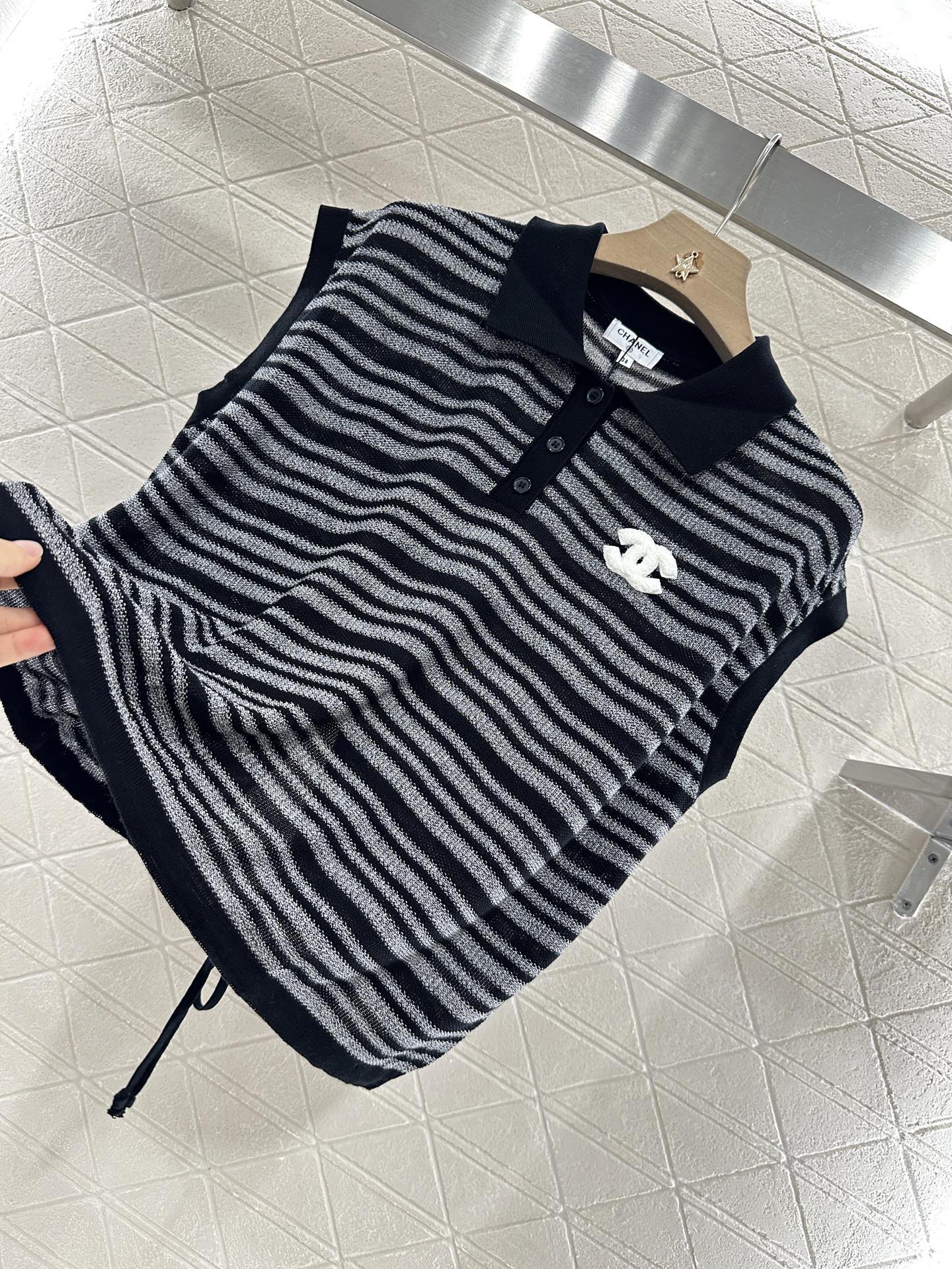 C*♥2025 new product Knitted sleeveless vest