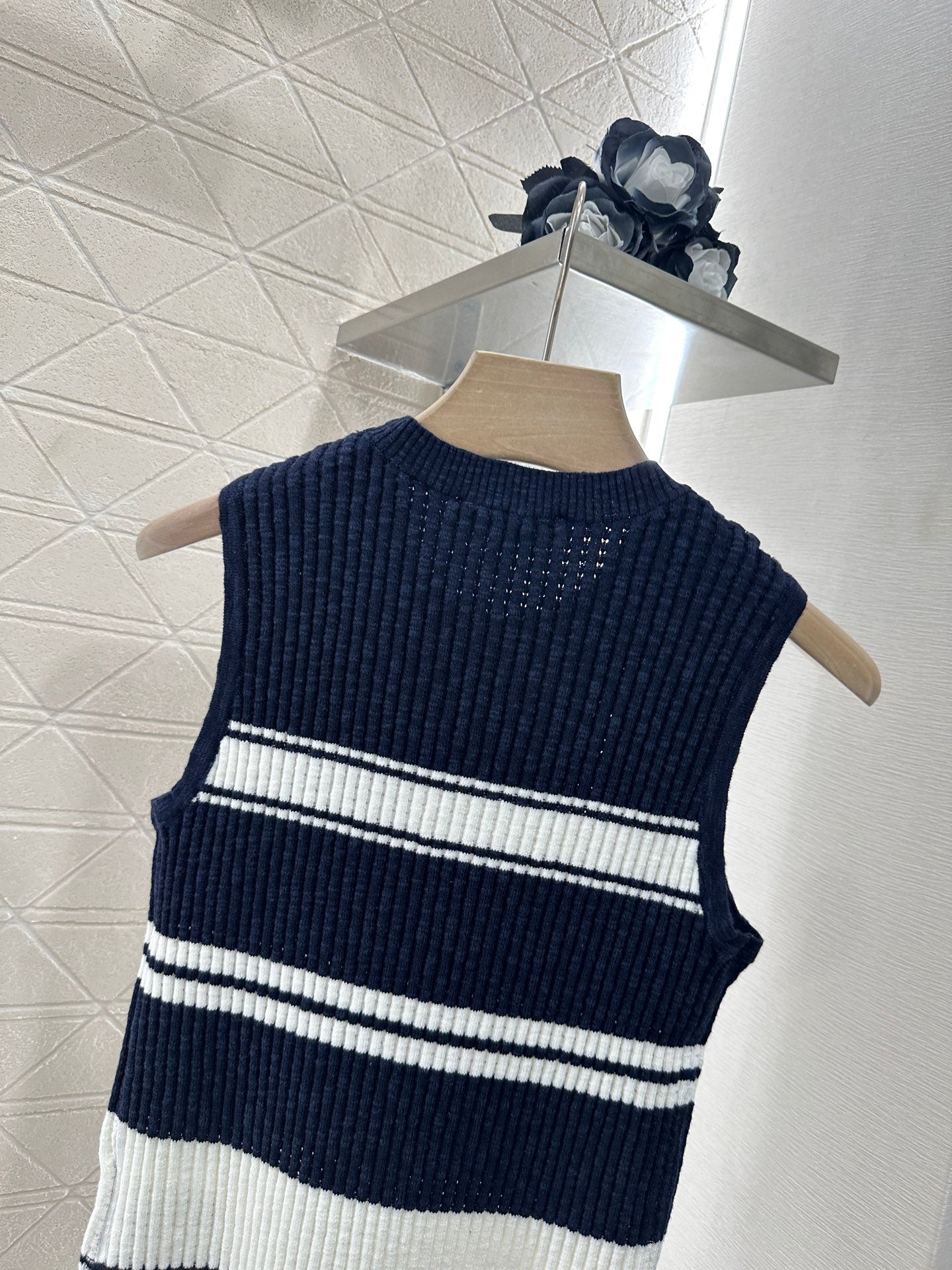 Mi*mi*♥2025 new product Striped knitted vest