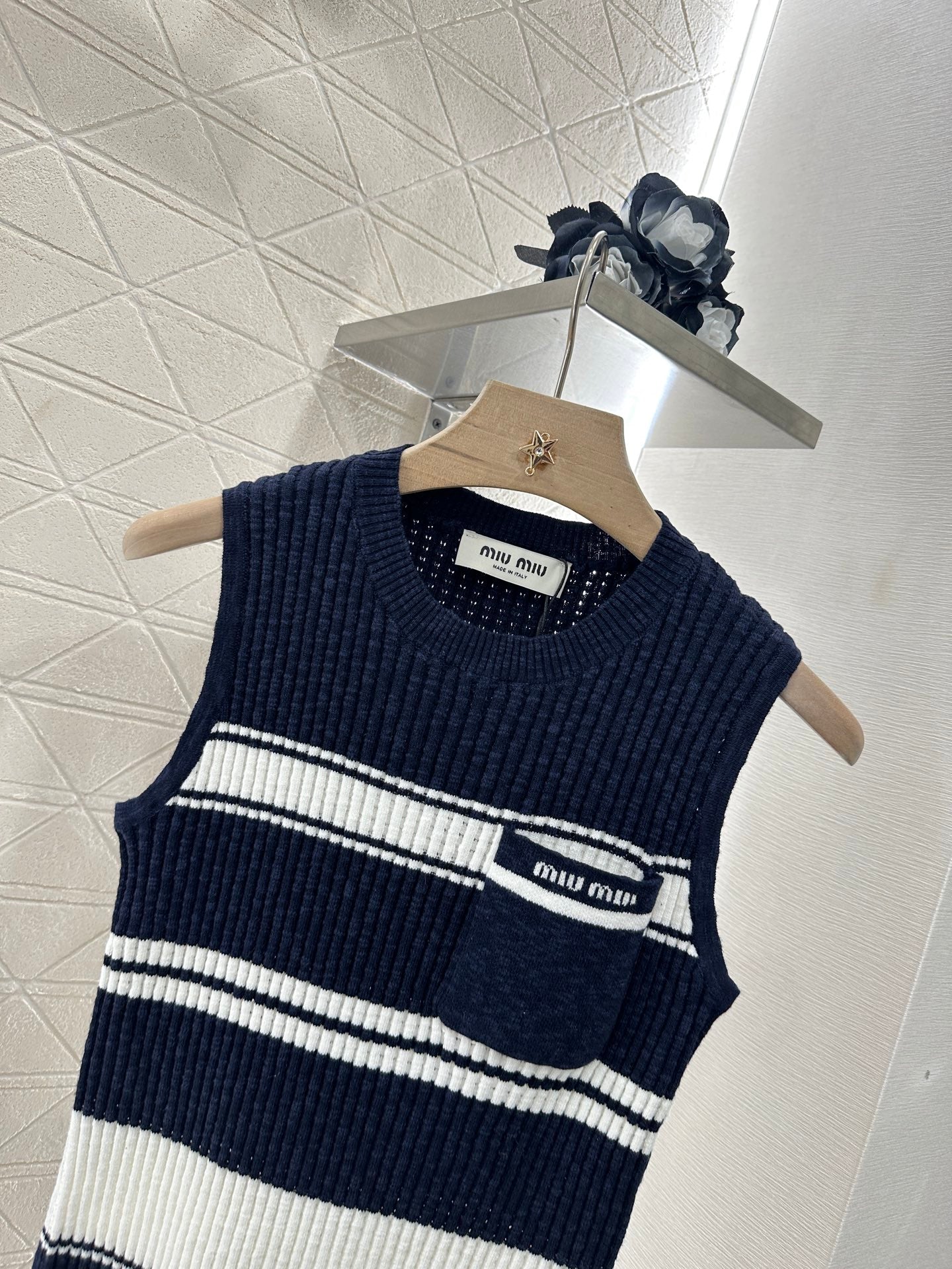 Mi*mi*♥2025 new product Striped knitted vest