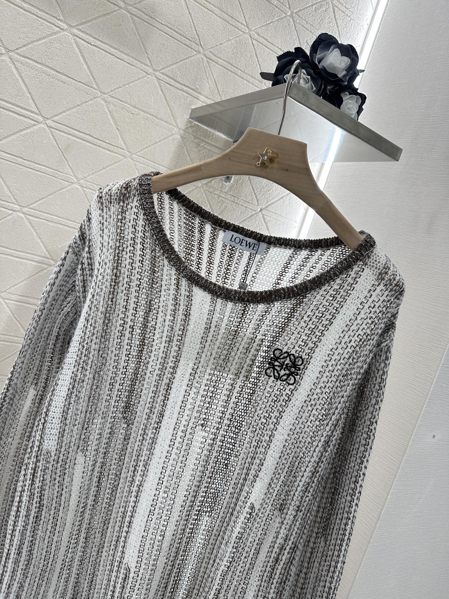 L*♥2025 new product Belt knitted top