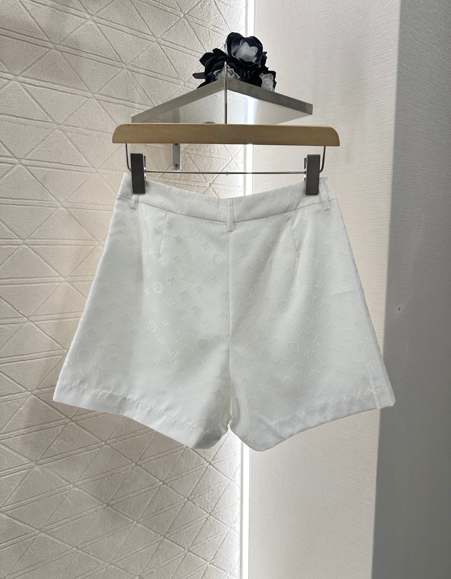 Louis *♥2025 new products Shirt and shorts set