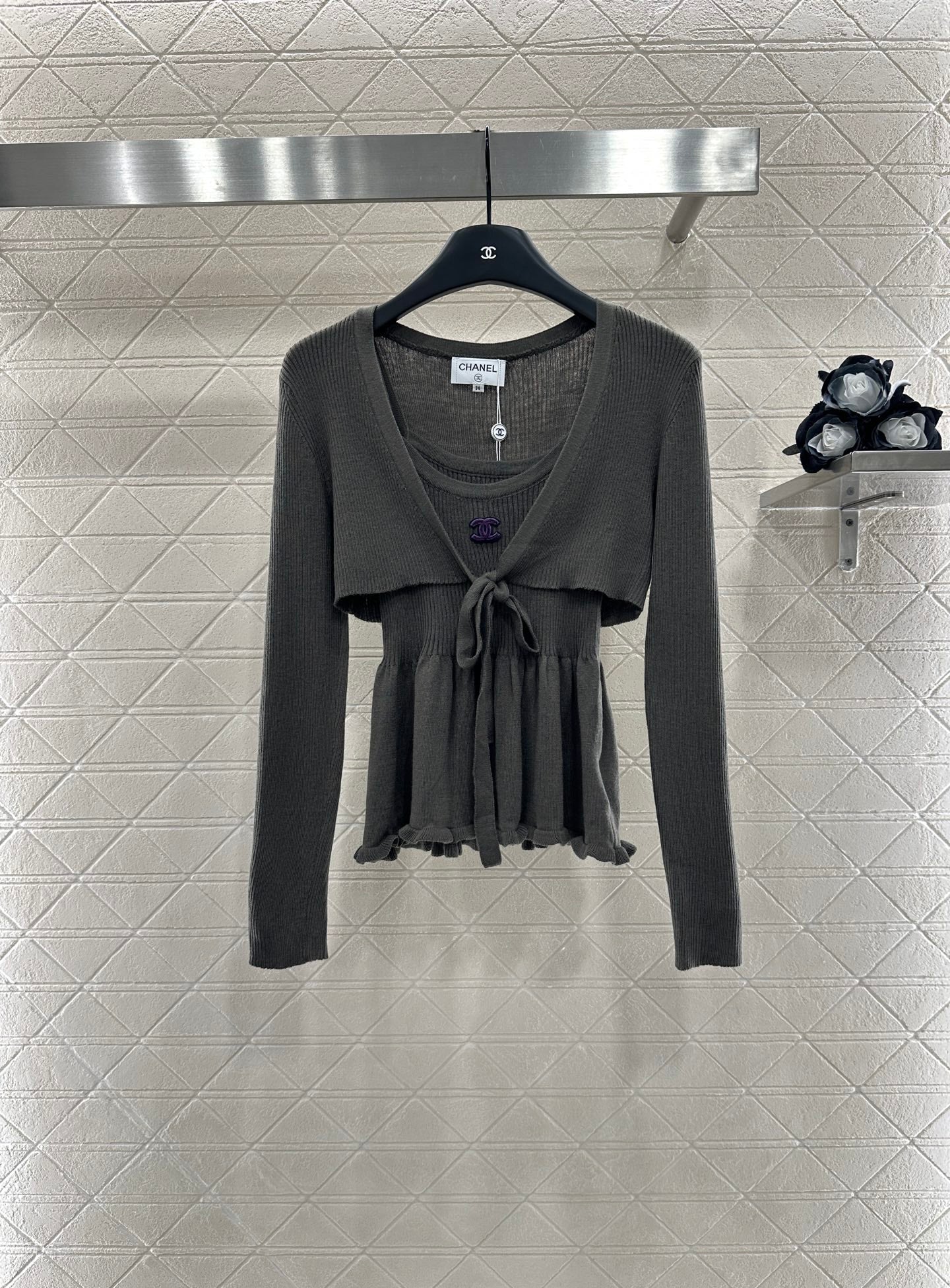 C*♥ new product Two-piece suspender cardigan set