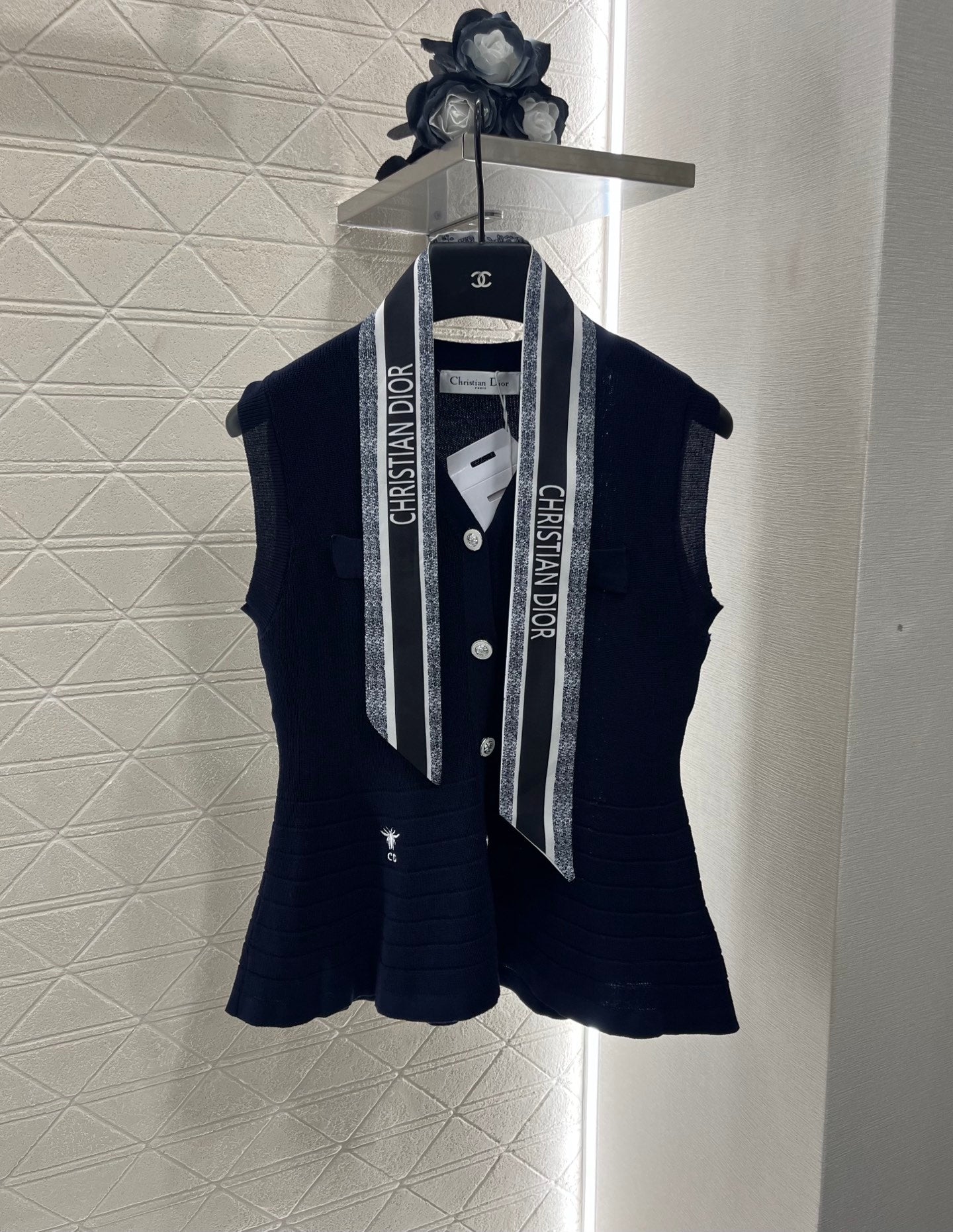 D*♥2025 new product Silk scarf knitted vest