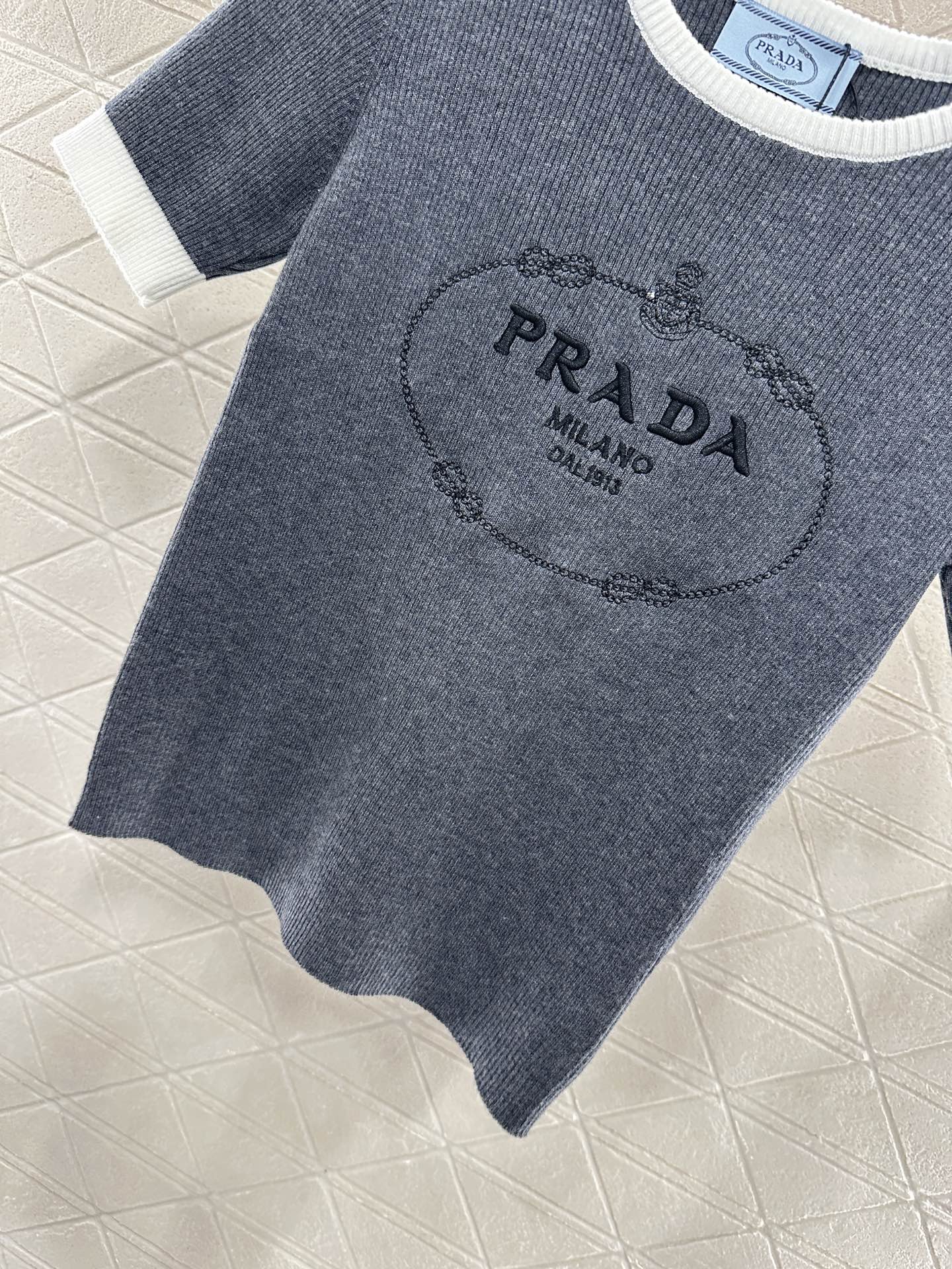 P*♥2025 new product Embroidered knitted short sleeves