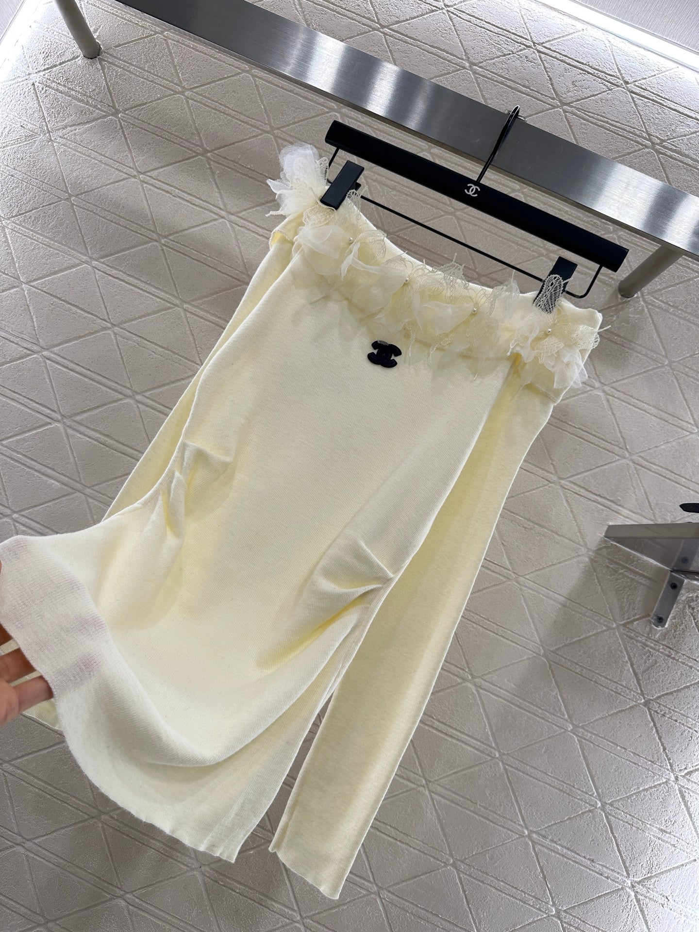 C*♥2025 New Arrival Knitted Long-Sleeved Skirt Set