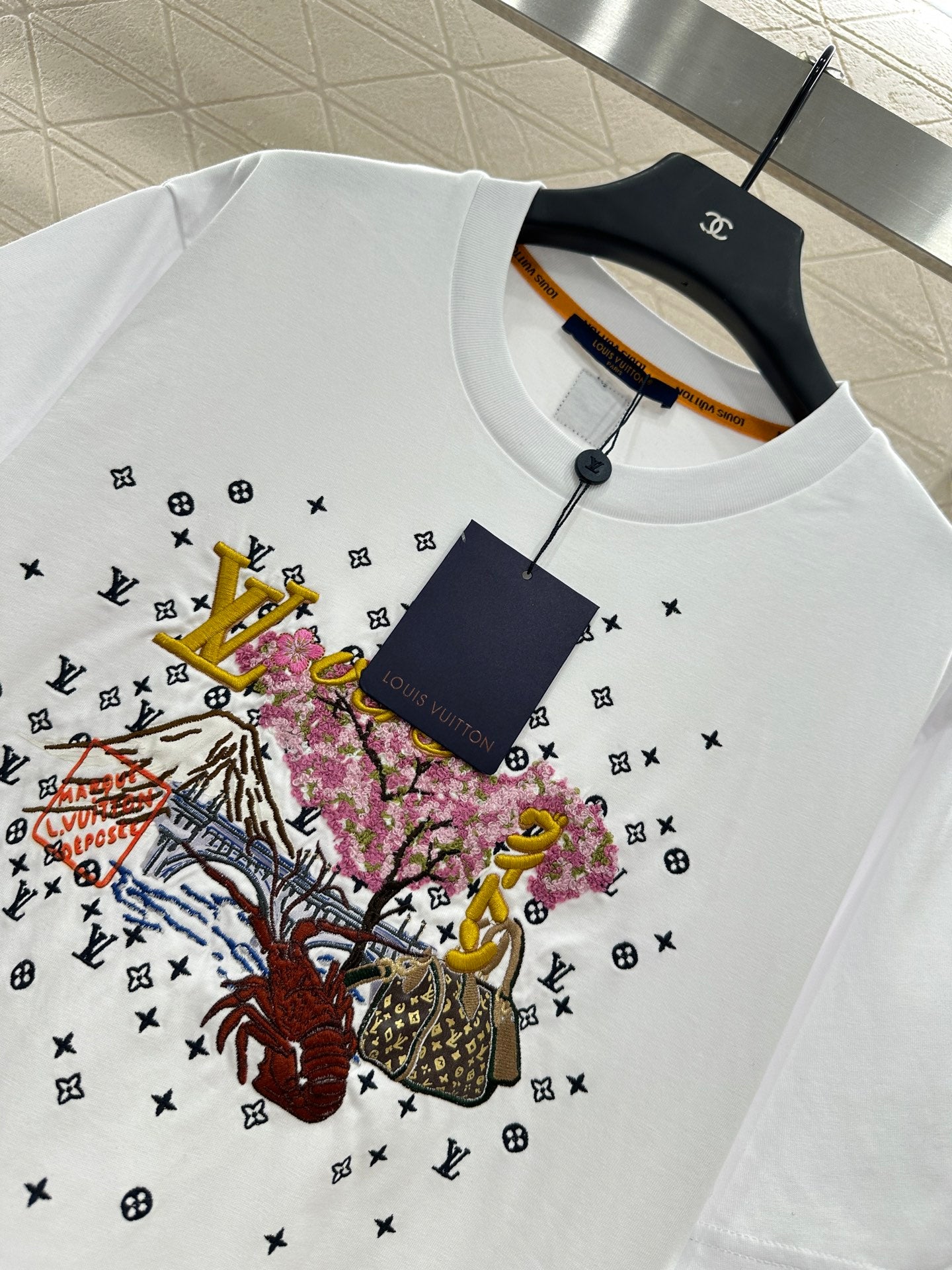 Louis*♥2025 New Arrivals Round-Neck Embroidered Short Sleeves