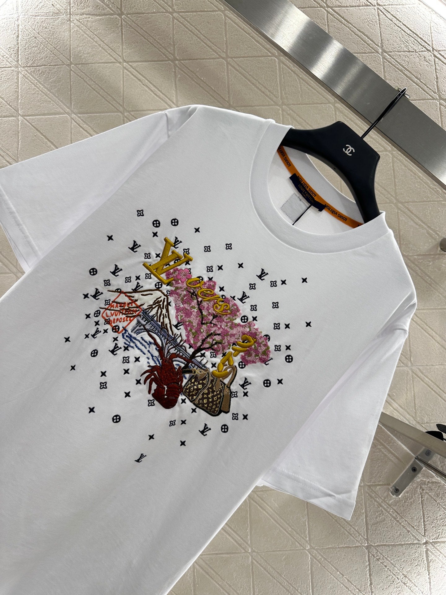 Louis*♥2025 New Arrivals Round-Neck Embroidered Short Sleeves