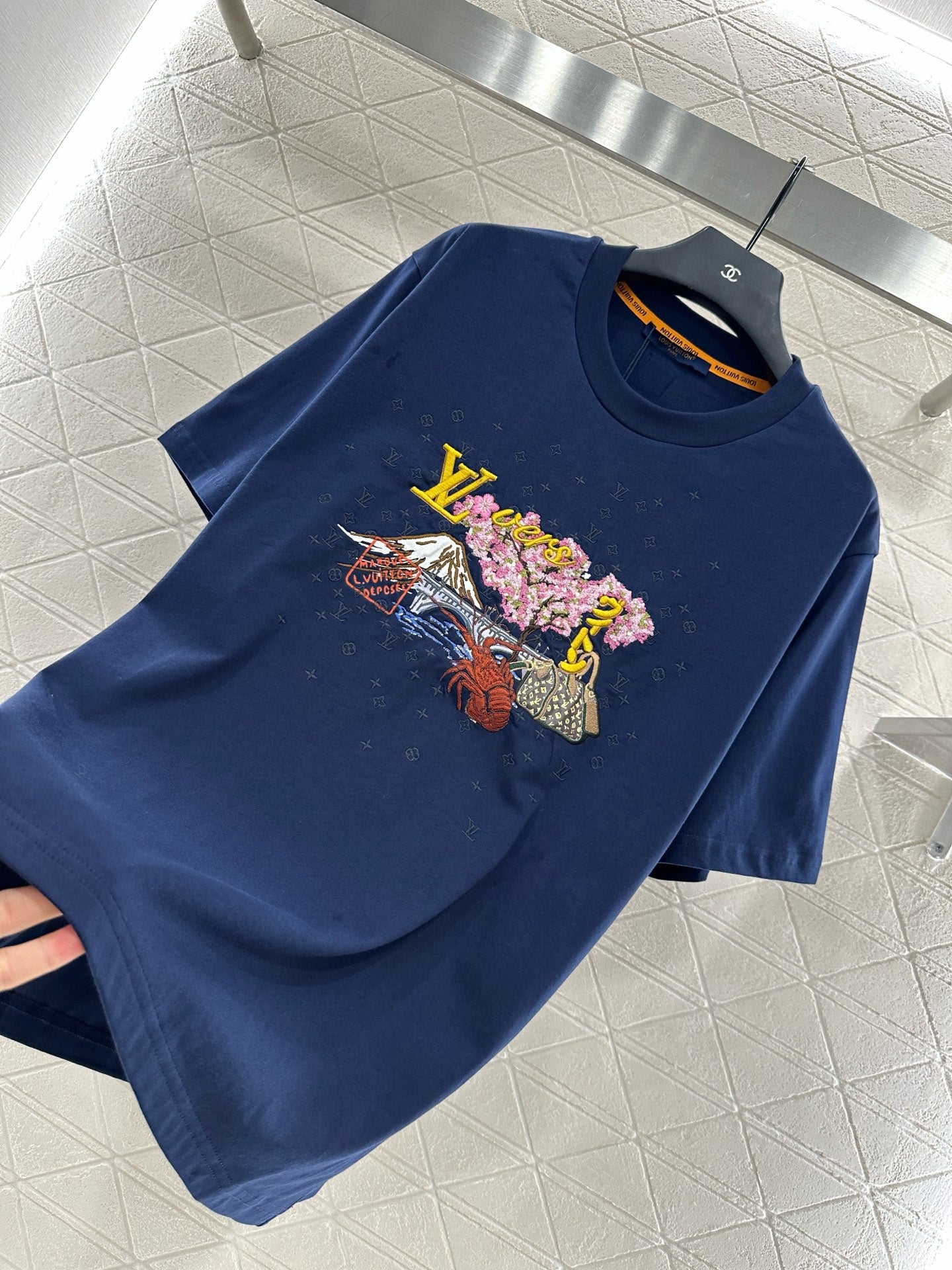 Louis*♥2025 New Arrivals Round-Neck Embroidered Short Sleeves