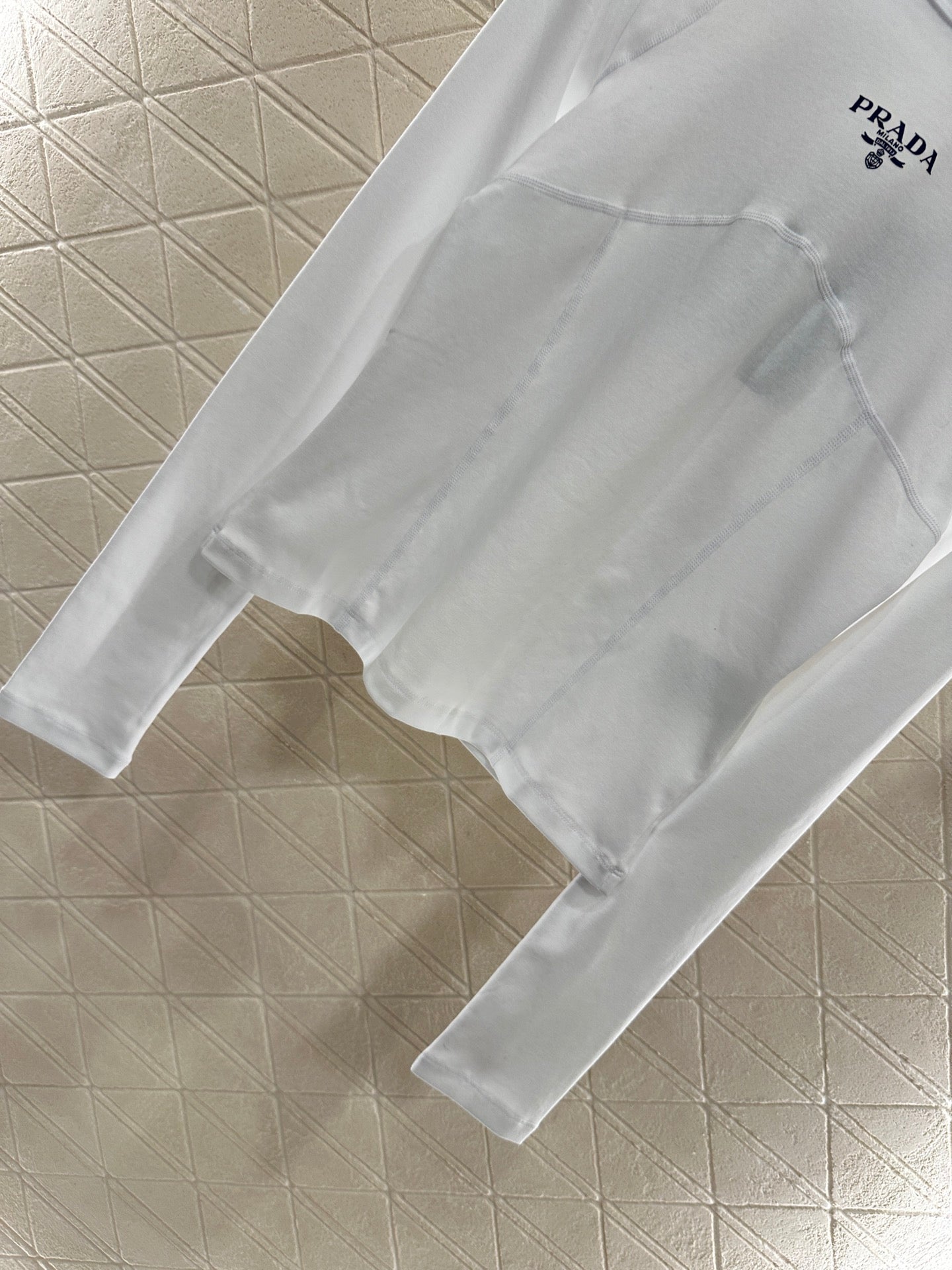 P*♥2025 New Arrival Crew-Neck Base Layer Shirt