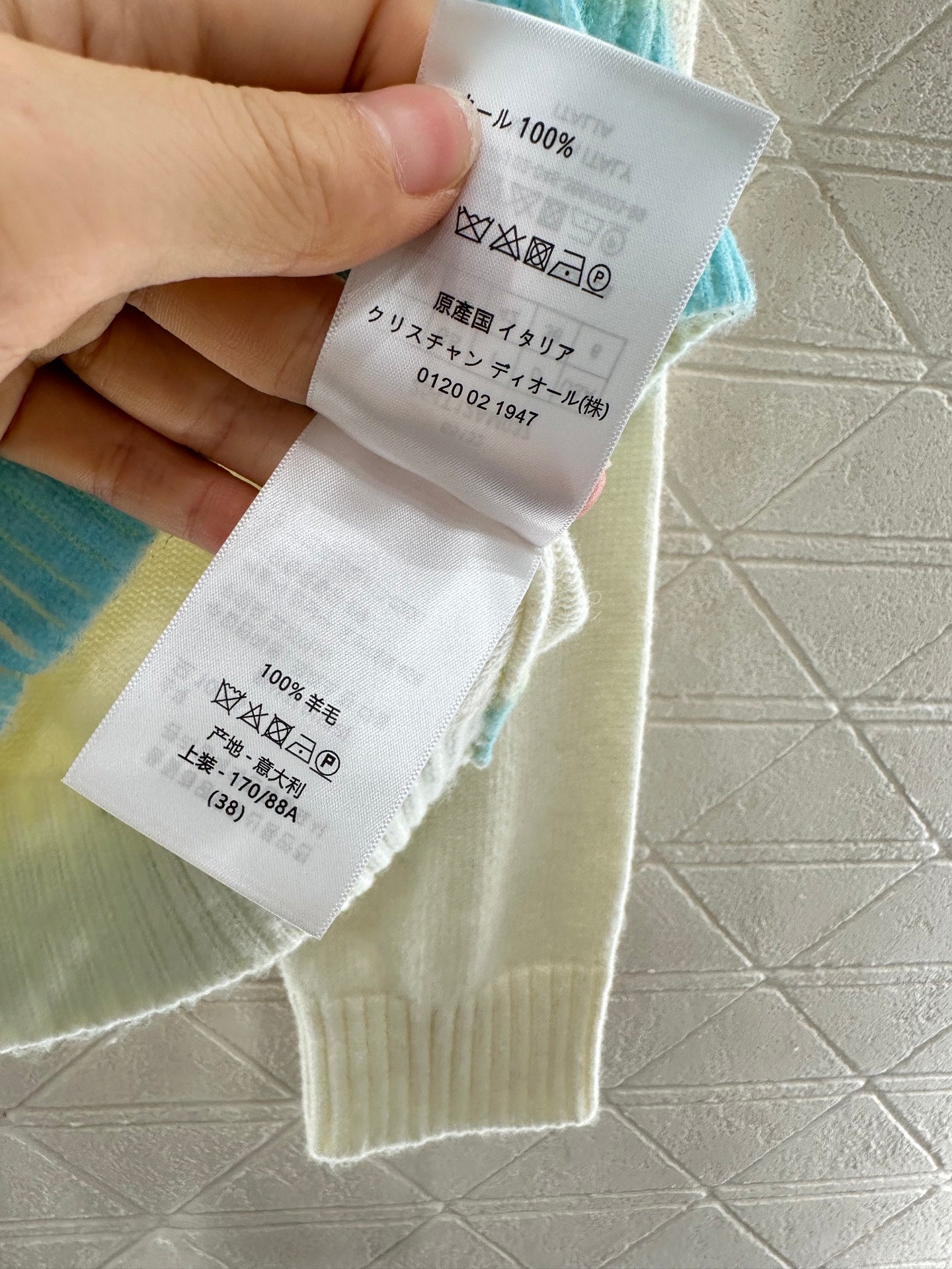 D*♥2025 New Arrival Embroidered Sweater
