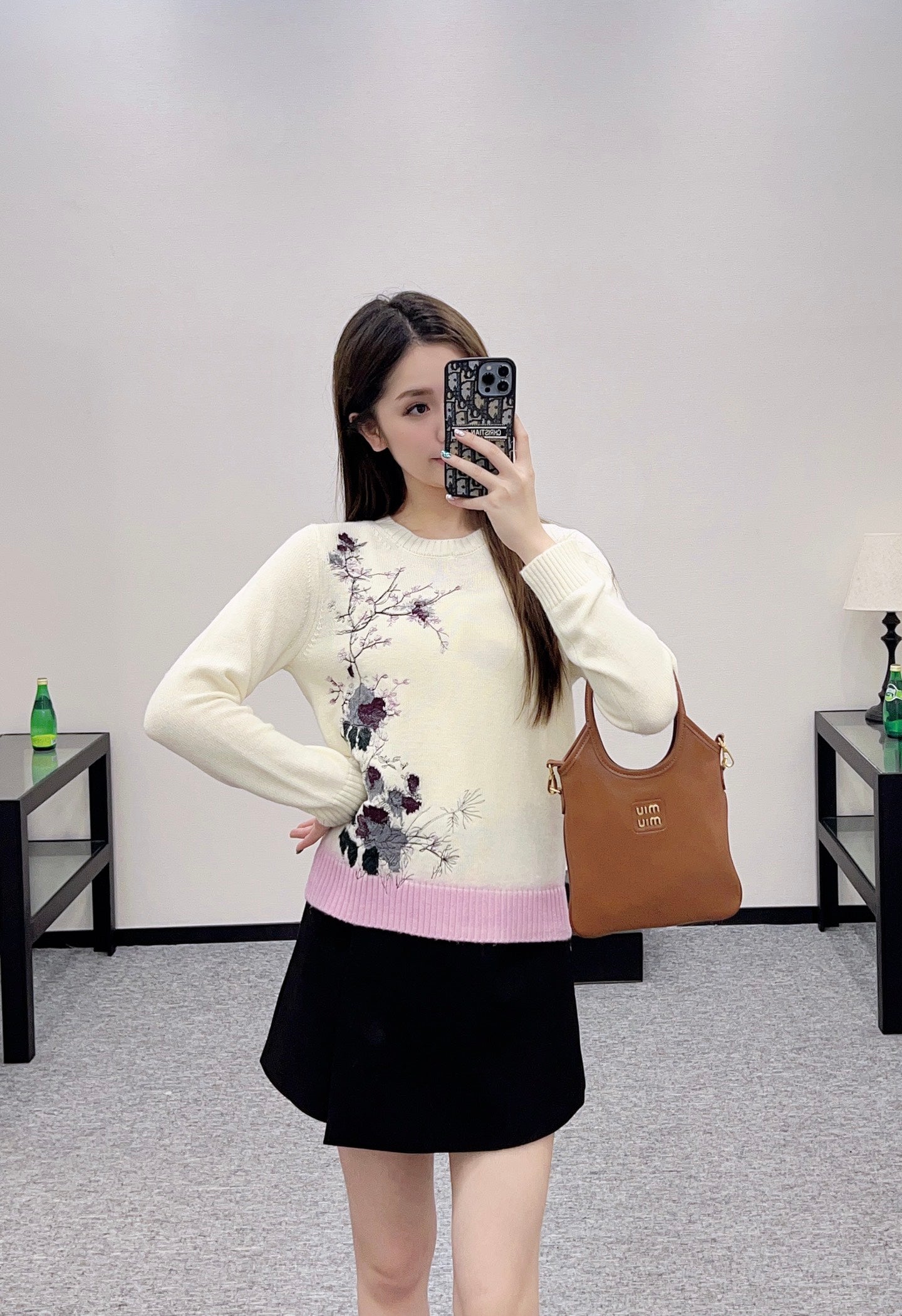 D*♥2025 New Arrival Embroidered Sweater