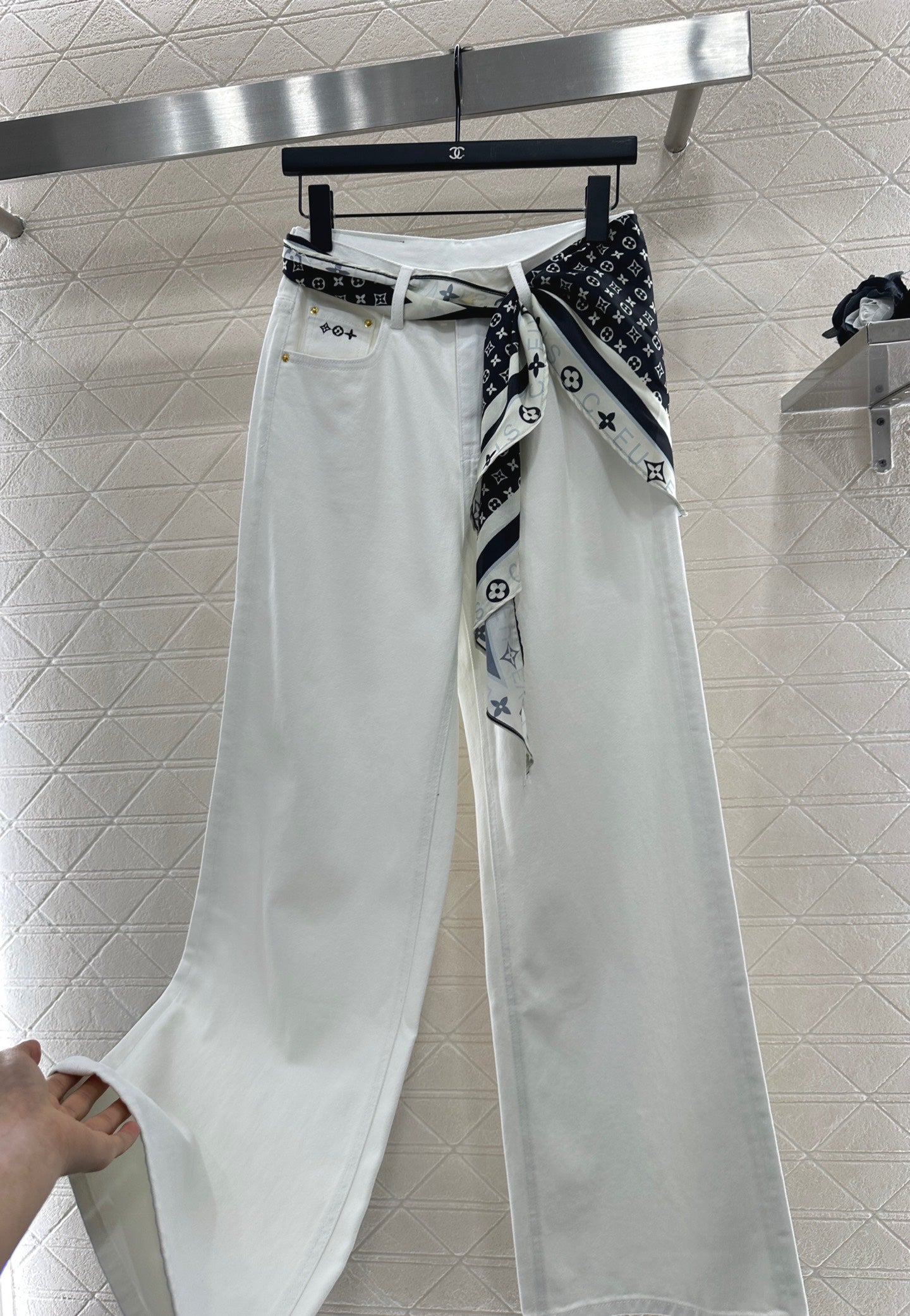 Louis*♥ 2025 New Arrivals Embroidered Denim Pants