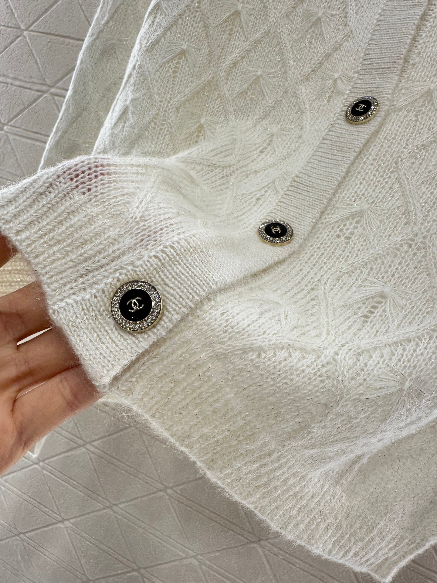 C*♥2025 New Arrival Knitted Cardigan