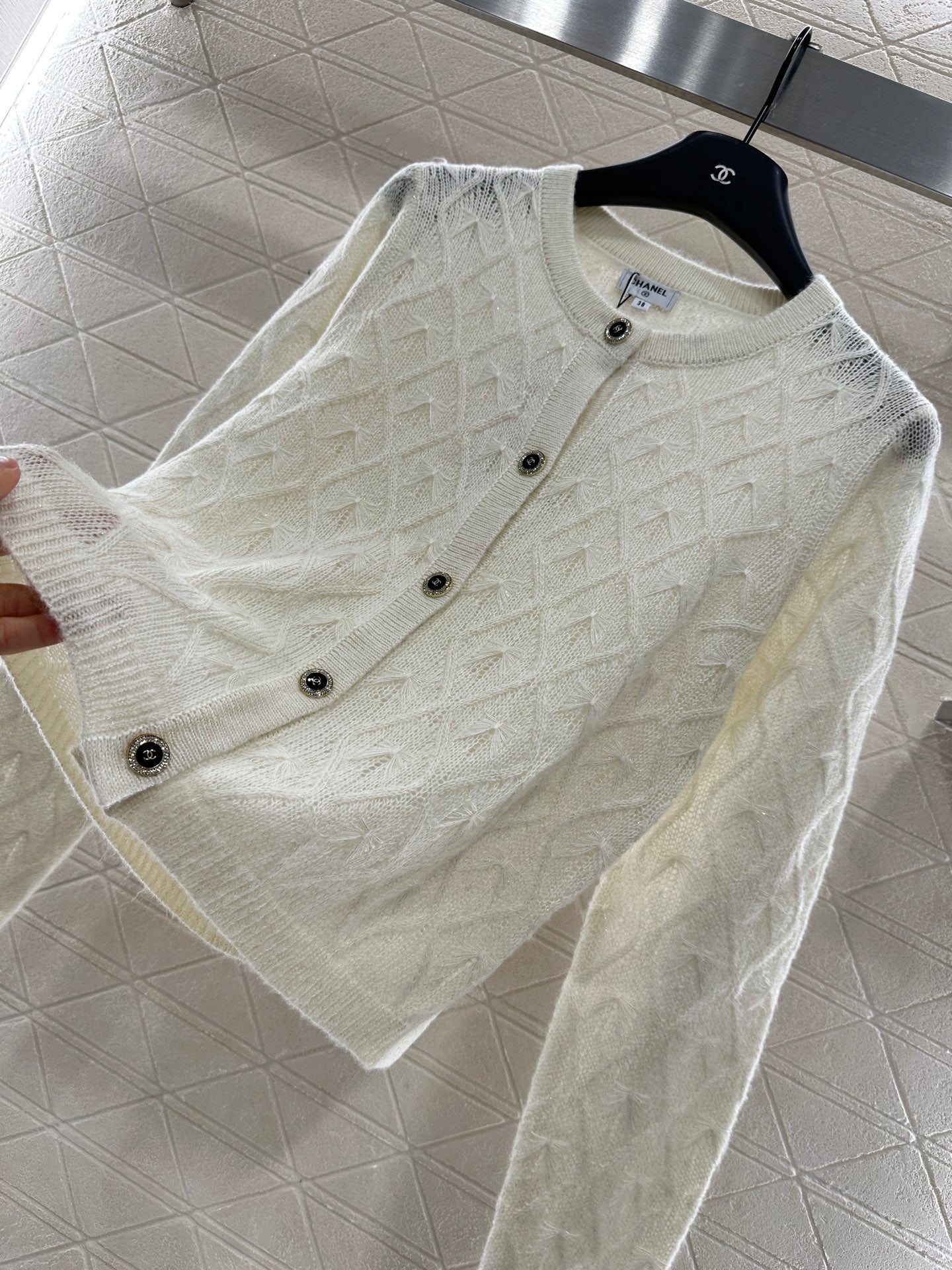 C*♥2025 New Arrival Knitted Cardigan