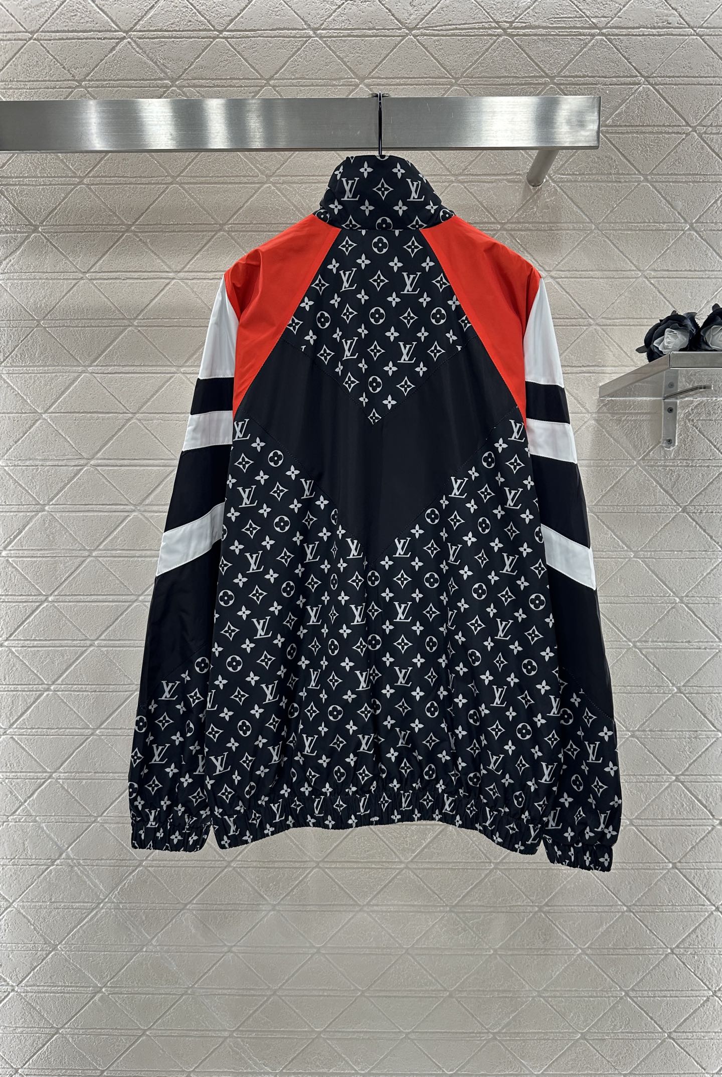 Louis*♥2025 New Arrivals Hooded Jacket