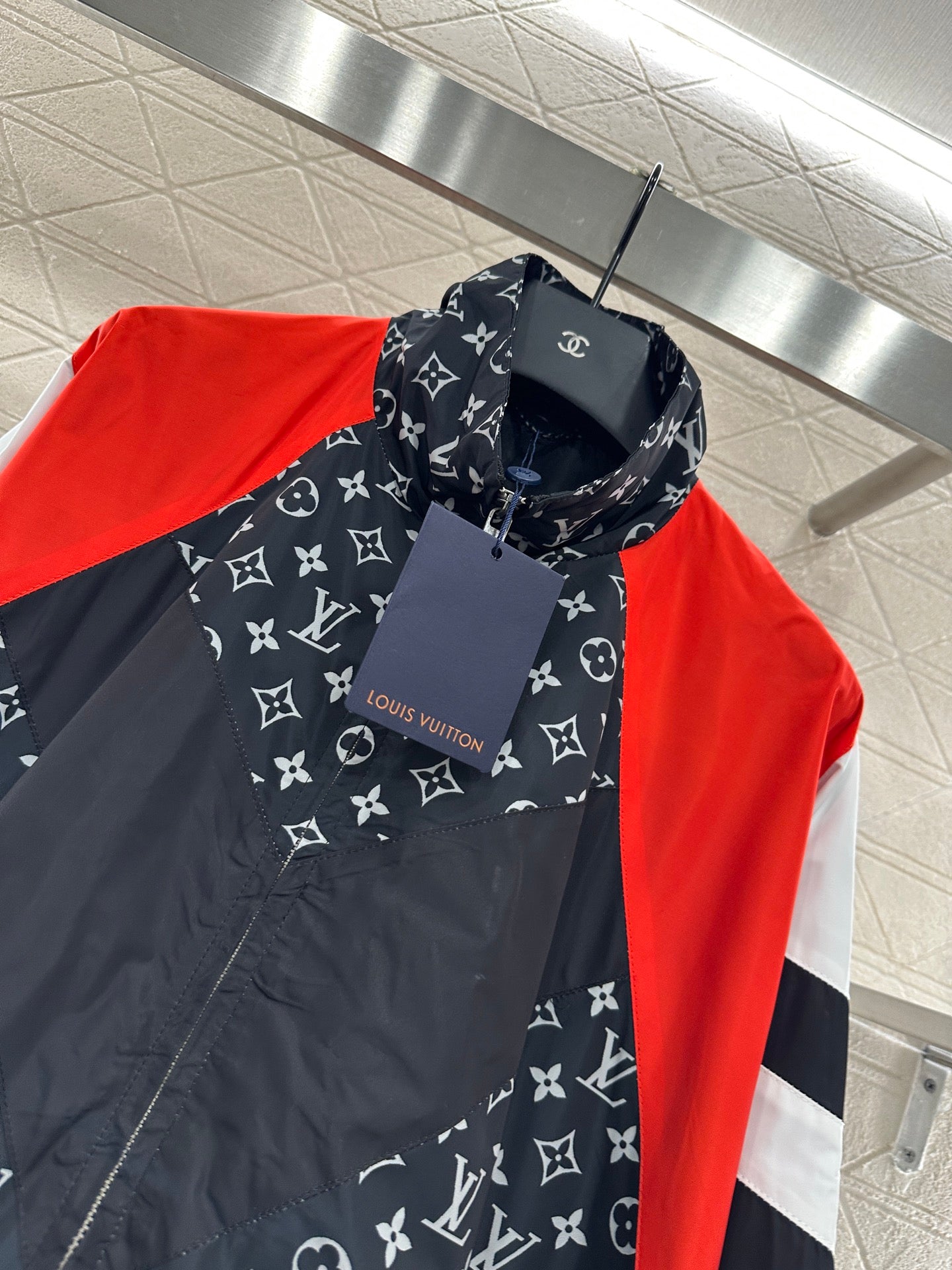 Louis*♥2025 New Arrivals Hooded Jacket