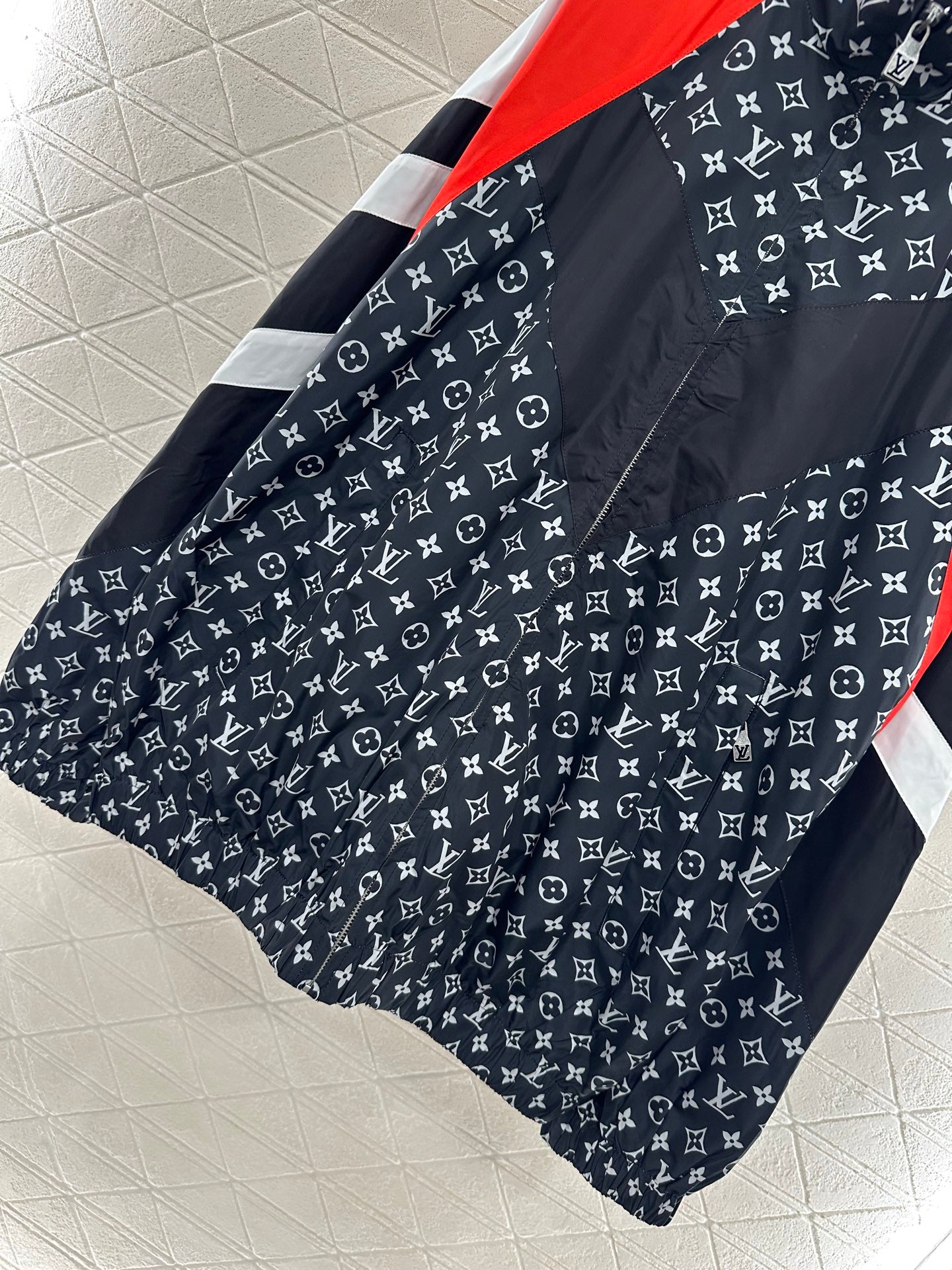 Louis*♥2025 New Arrivals Hooded Jacket