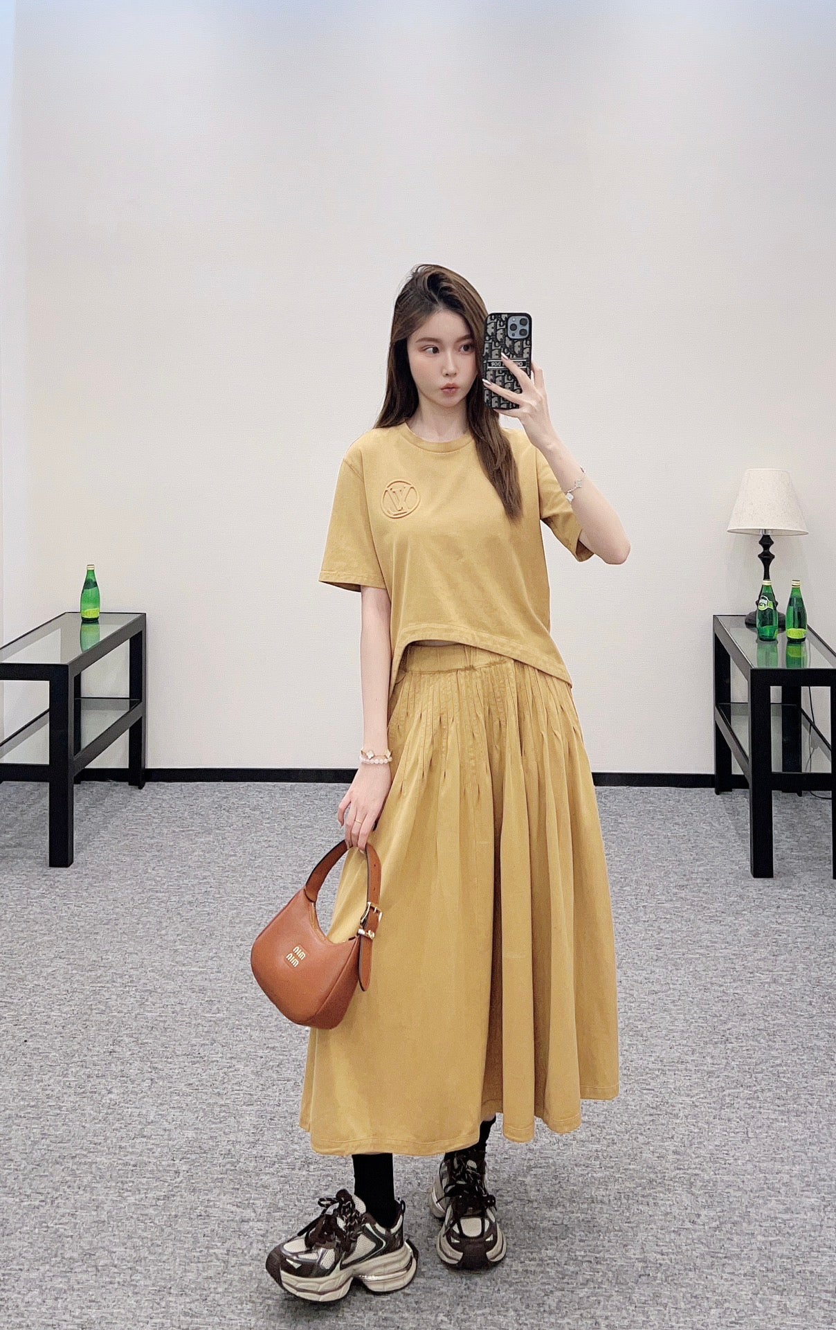 Louis*♥ 2025 New Arrivals Short-sleeved skirt suit