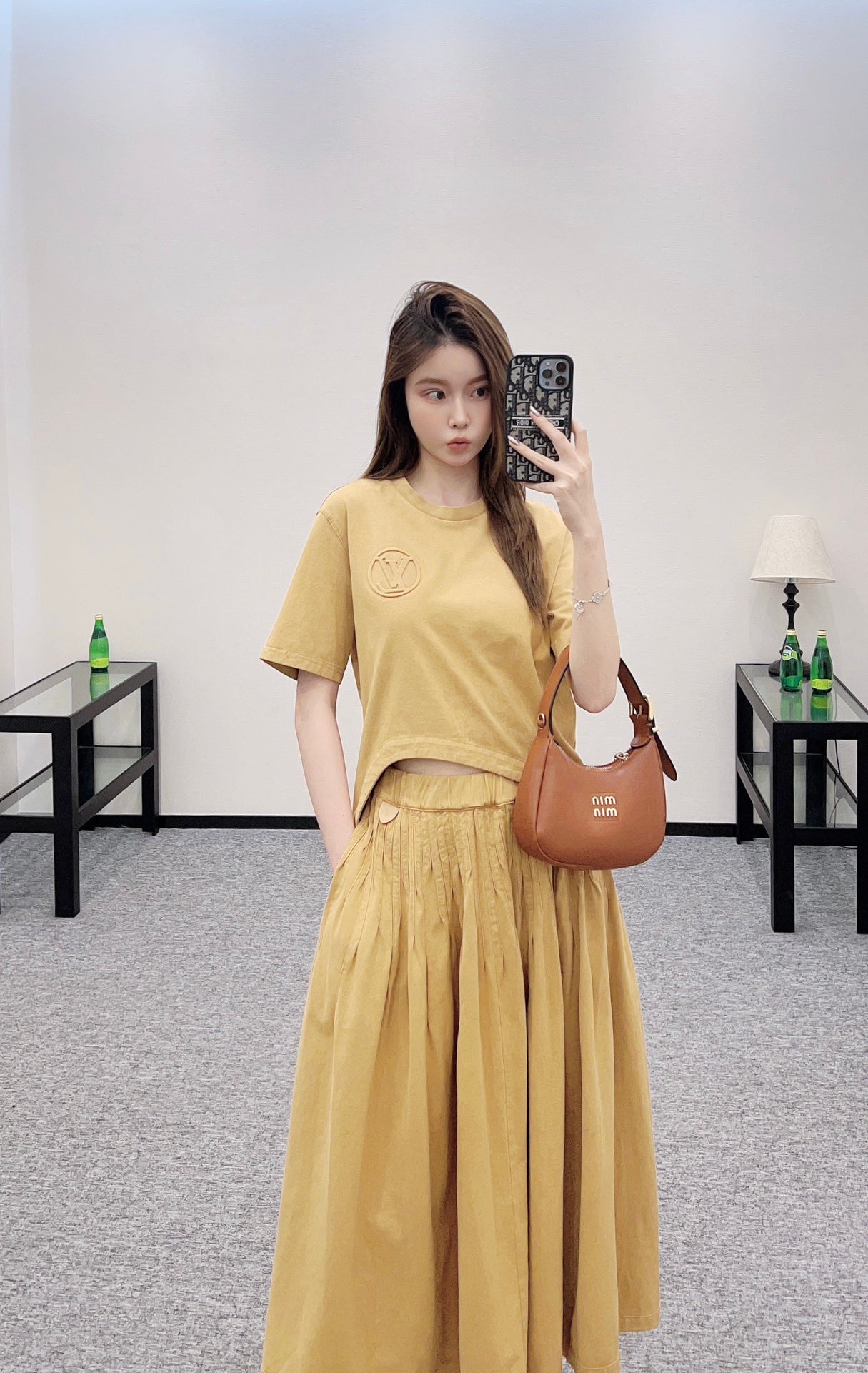 Louis*♥ 2025 New Arrivals Short-sleeved skirt suit