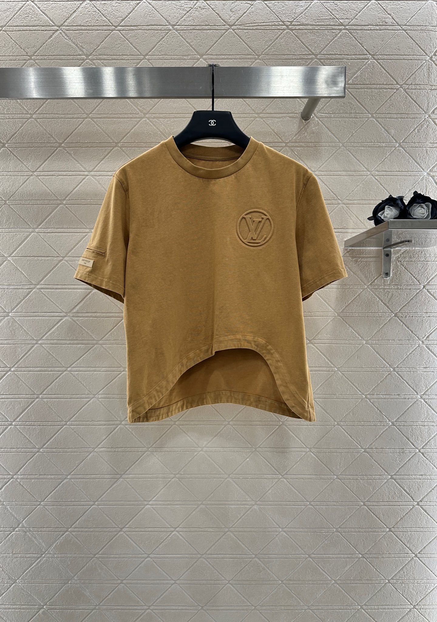 Louis*♥ 2025 New Arrivals Short-sleeved skirt suit