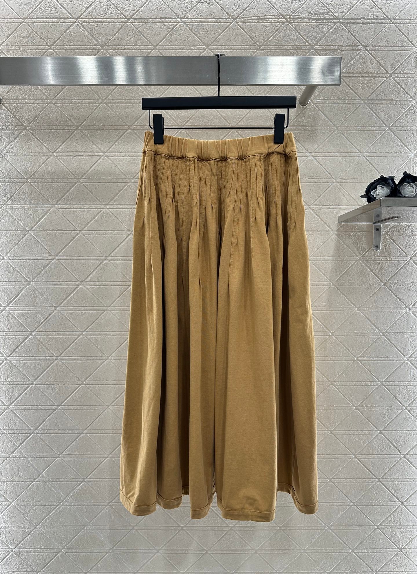 Louis*♥ 2025 New Arrivals Short-sleeved skirt suit