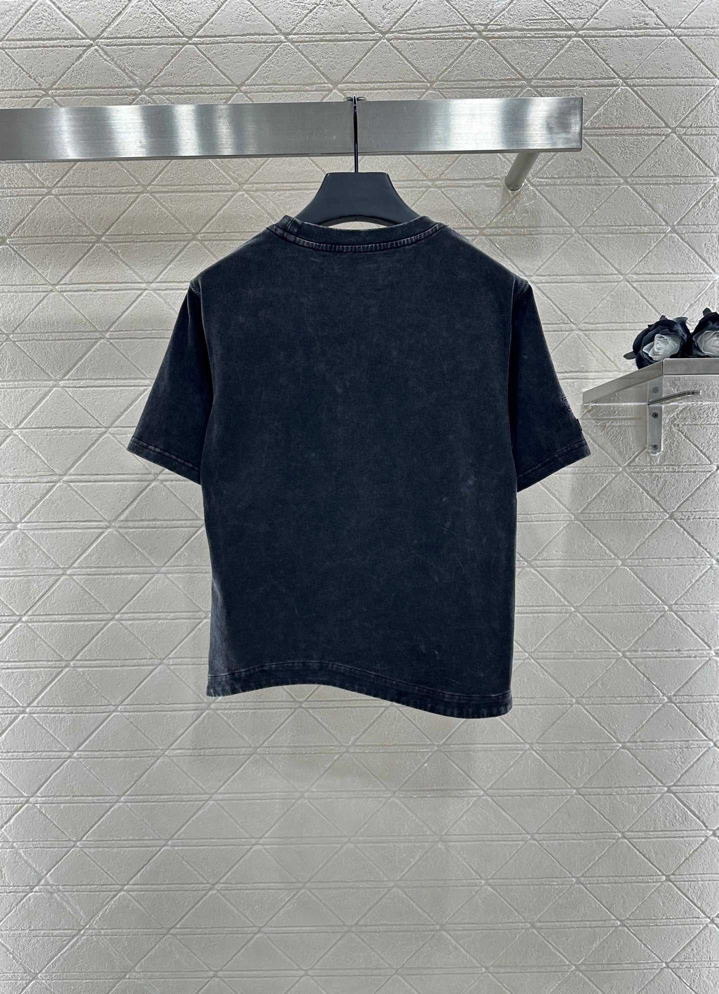 Louis*♥ 2025 New Arrivals Short-sleeved skirt suit