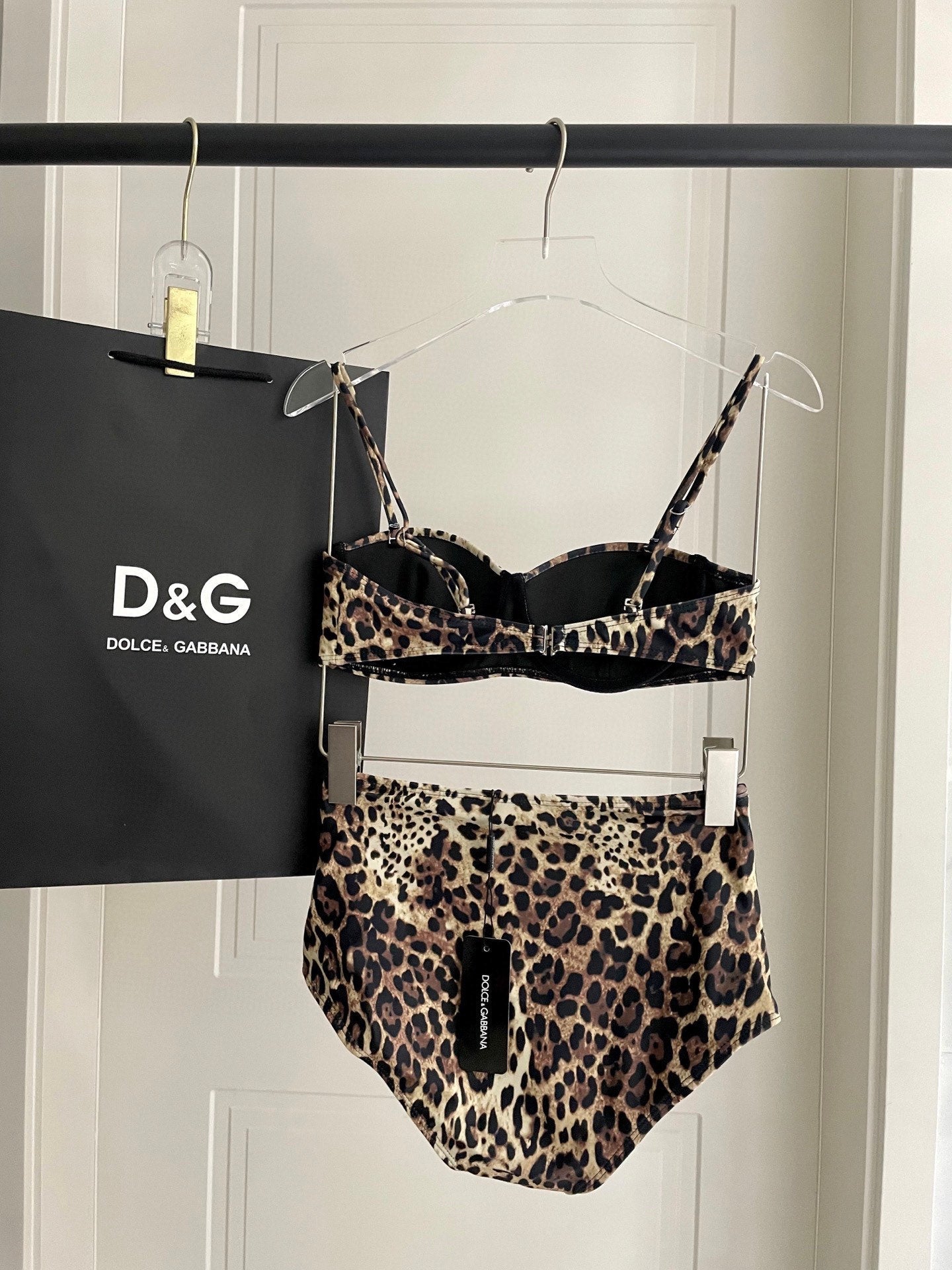 New style L swimsuit